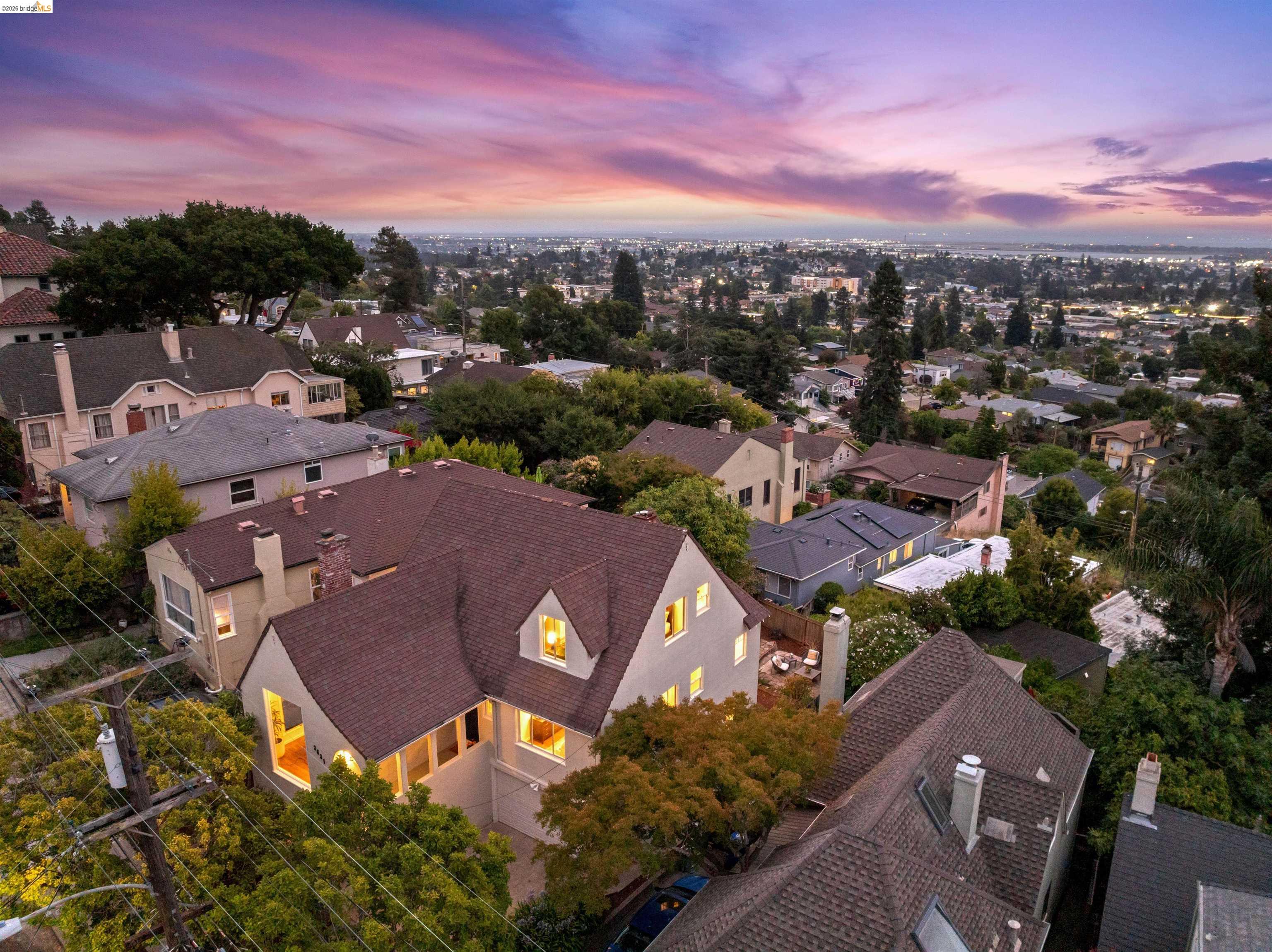 3631 Victor Ave