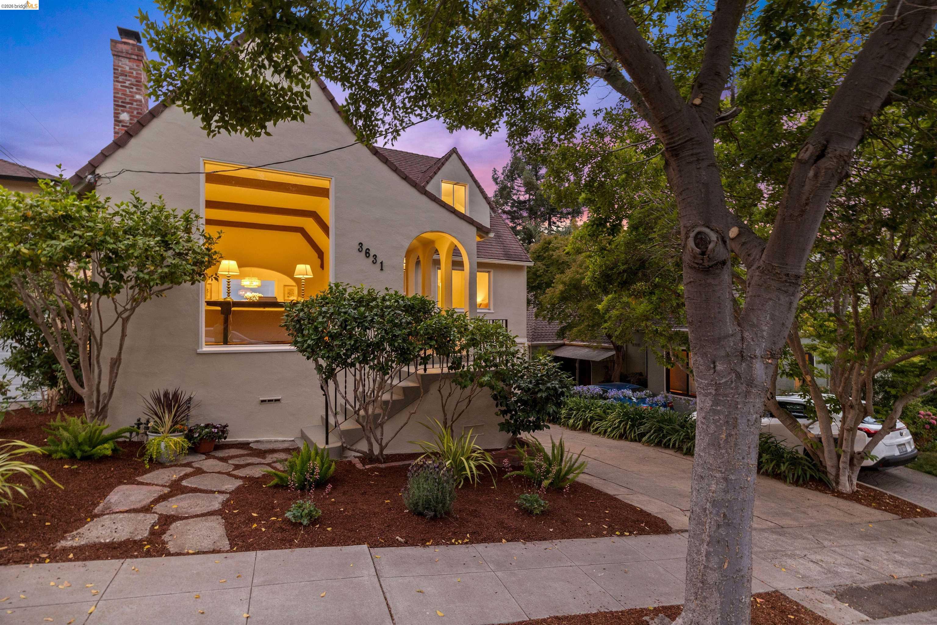 3631 Victor Ave