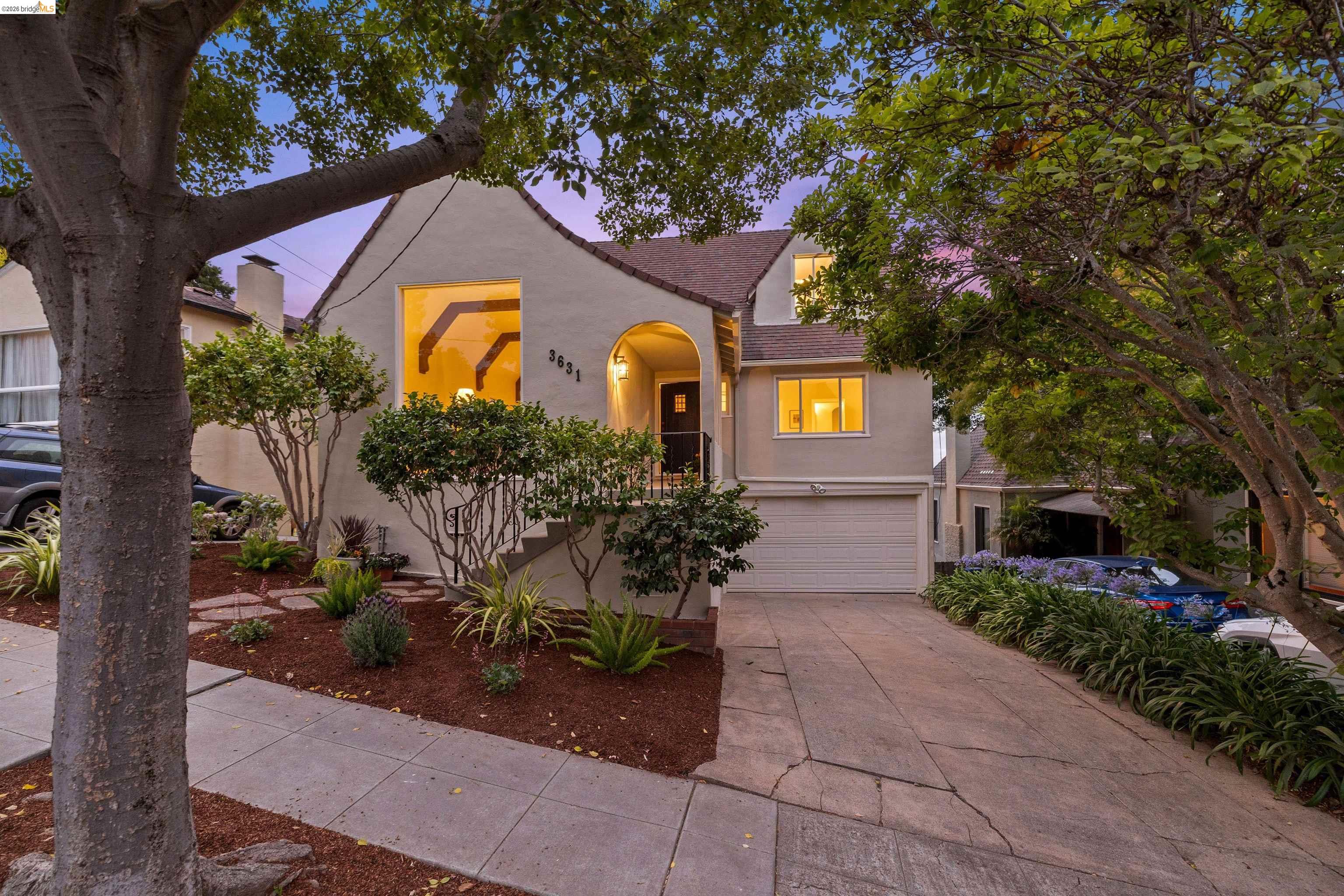 3631 Victor Ave
