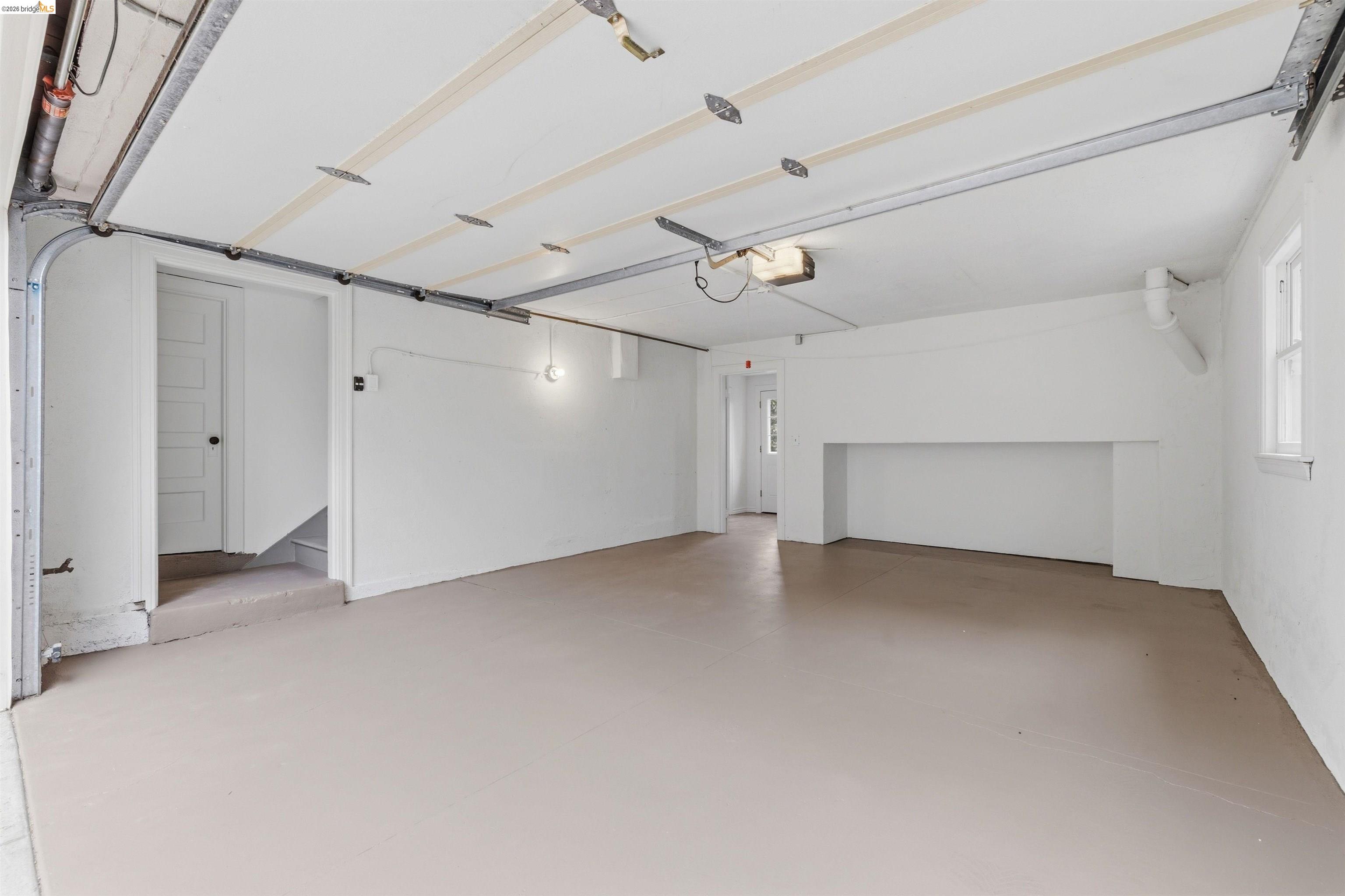3631 Victor Ave