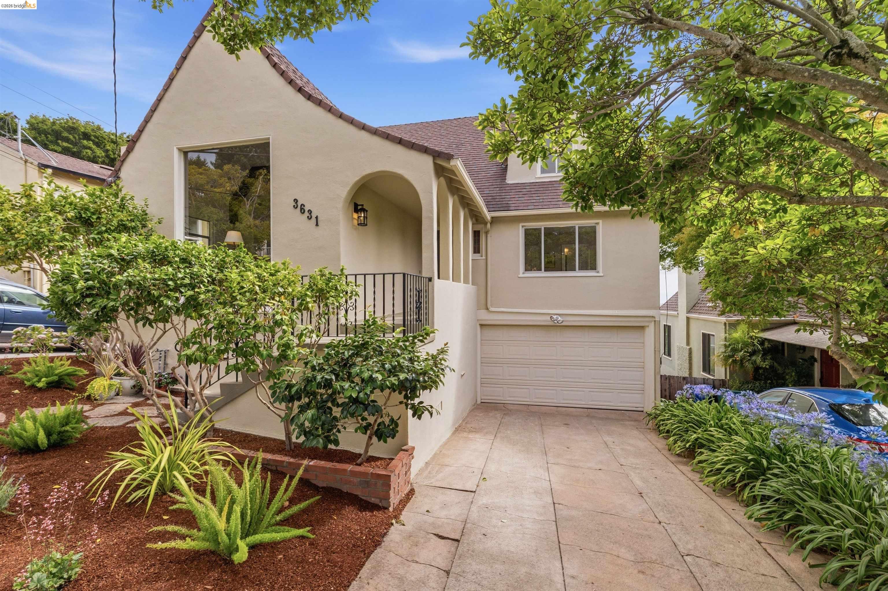 3631 Victor Ave