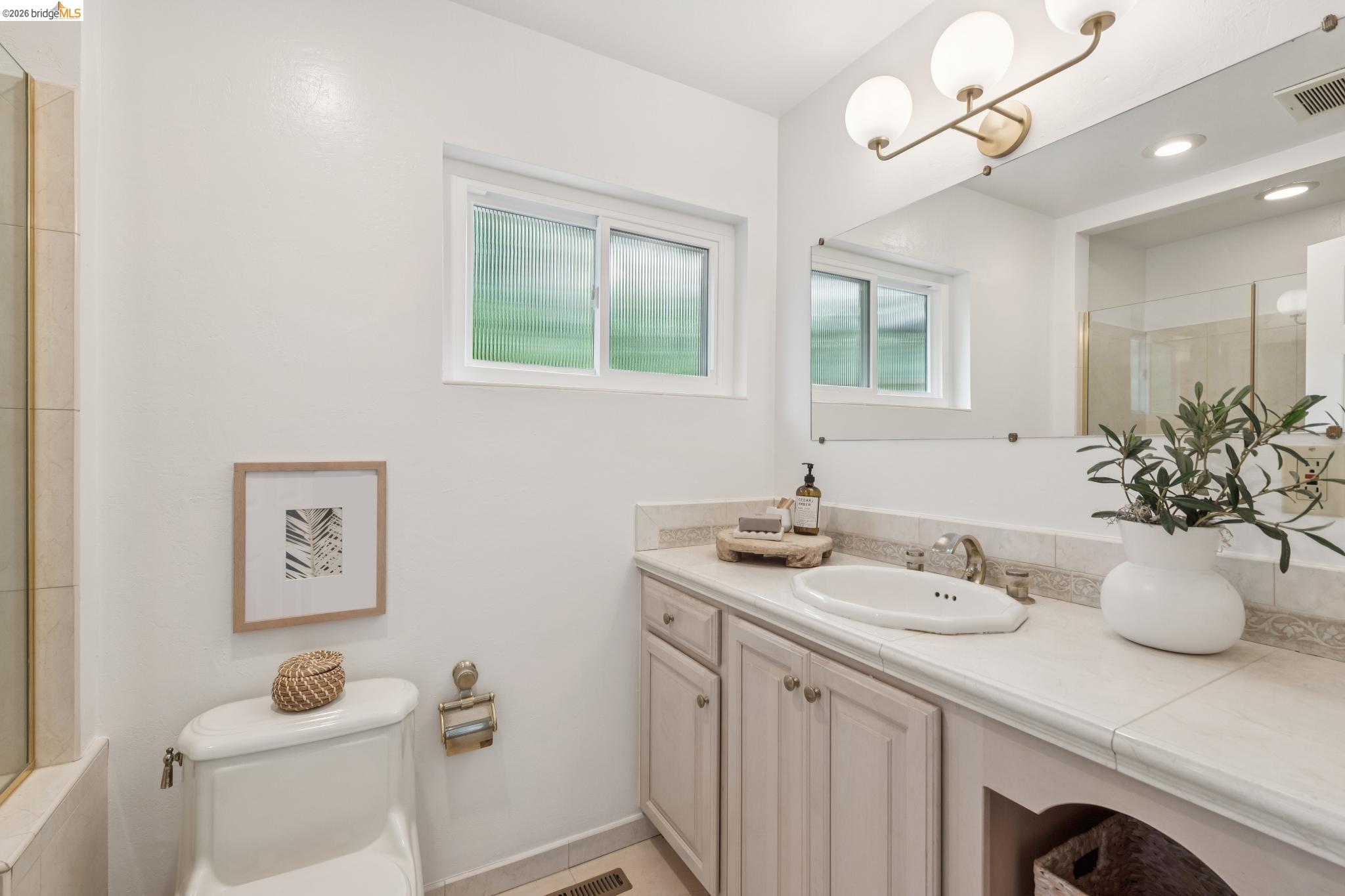 21 Orinda Vista Dr