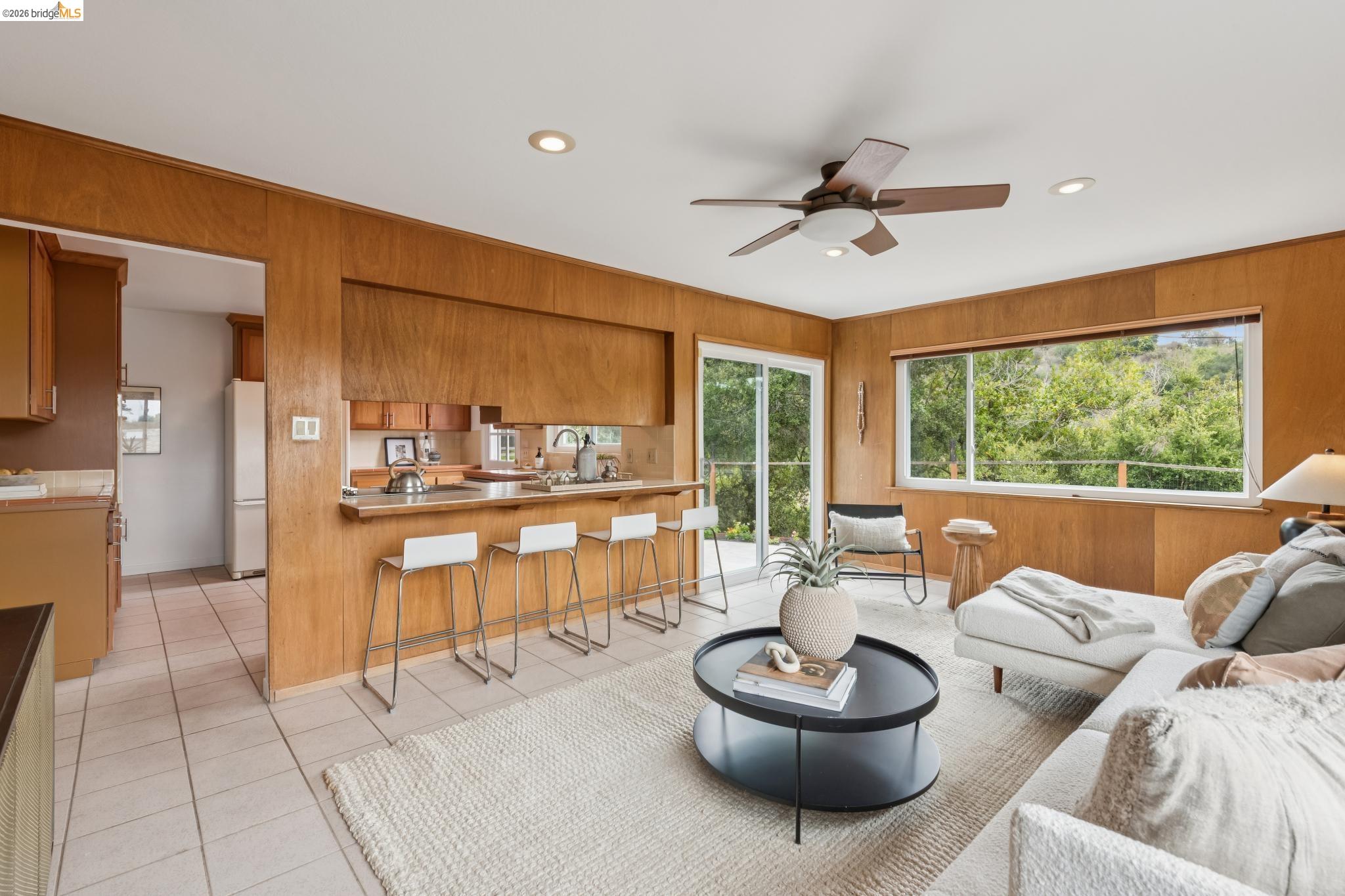 21 Orinda Vista Dr