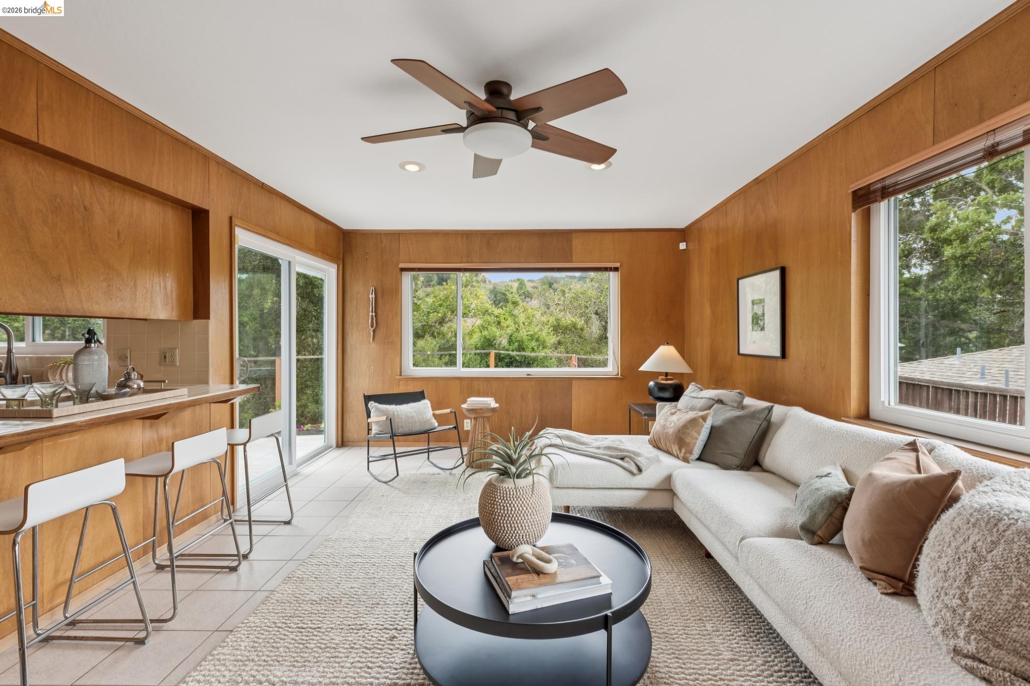 21 Orinda Vista Dr