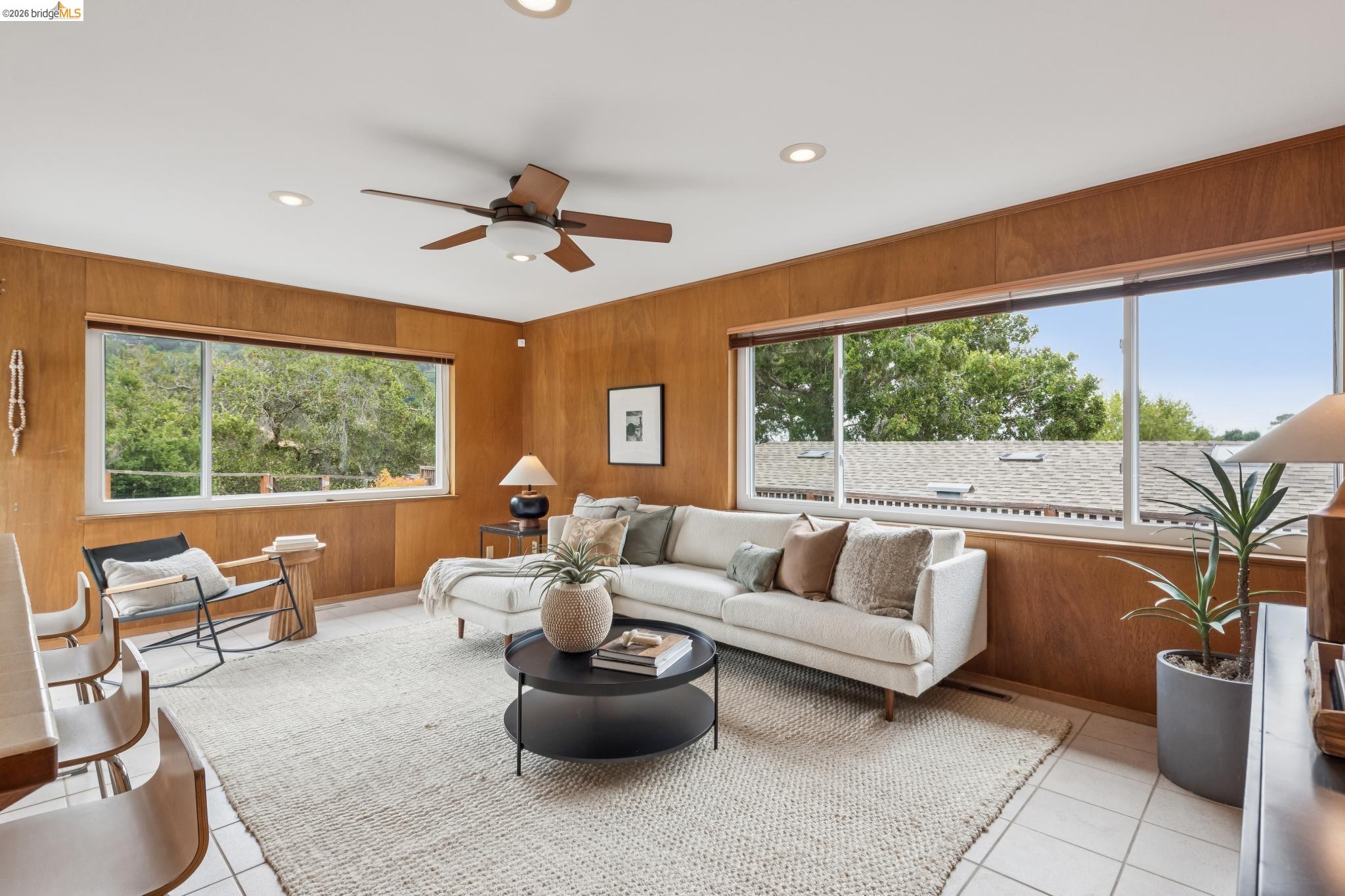21 Orinda Vista Dr