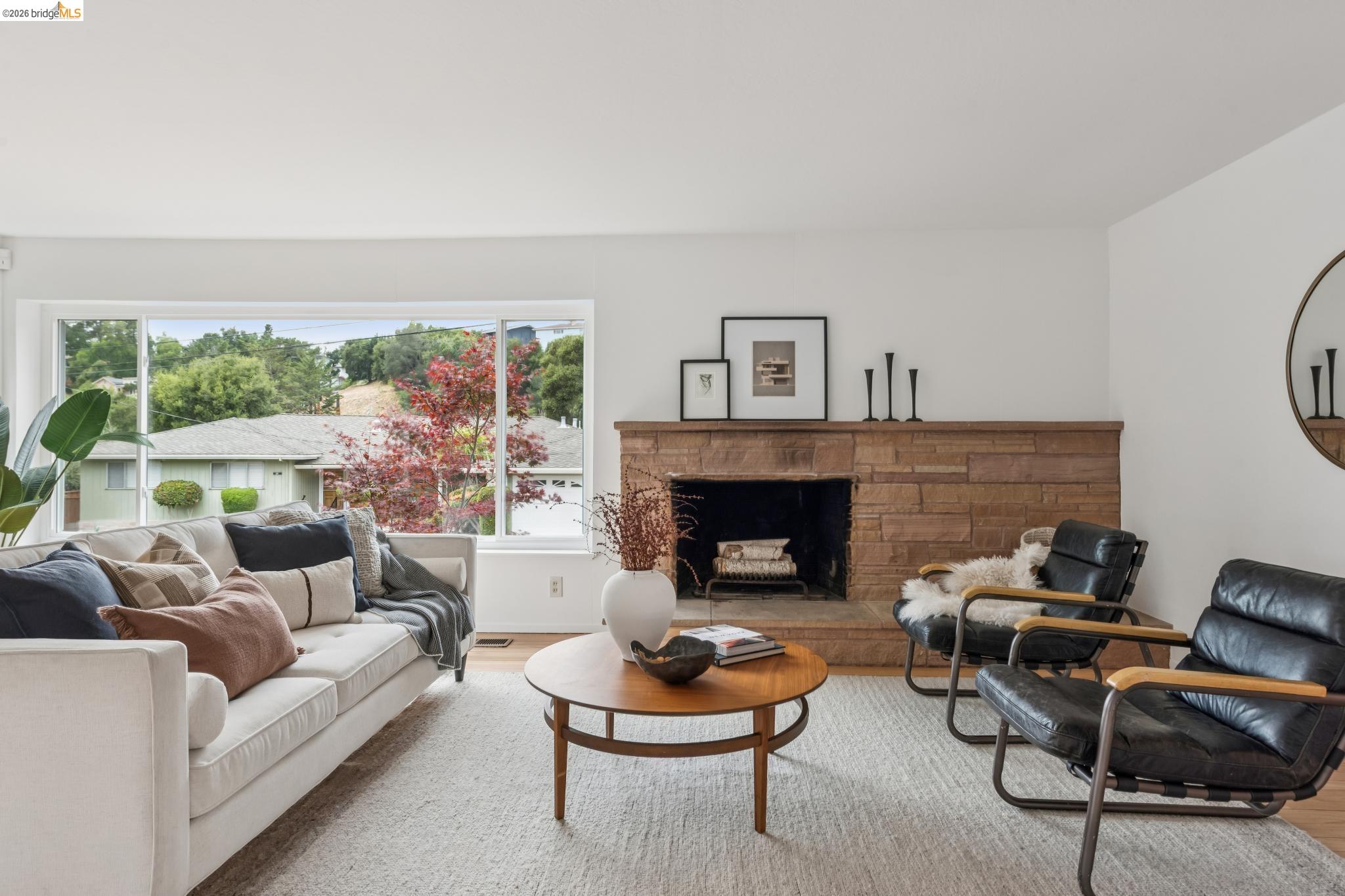21 Orinda Vista Dr