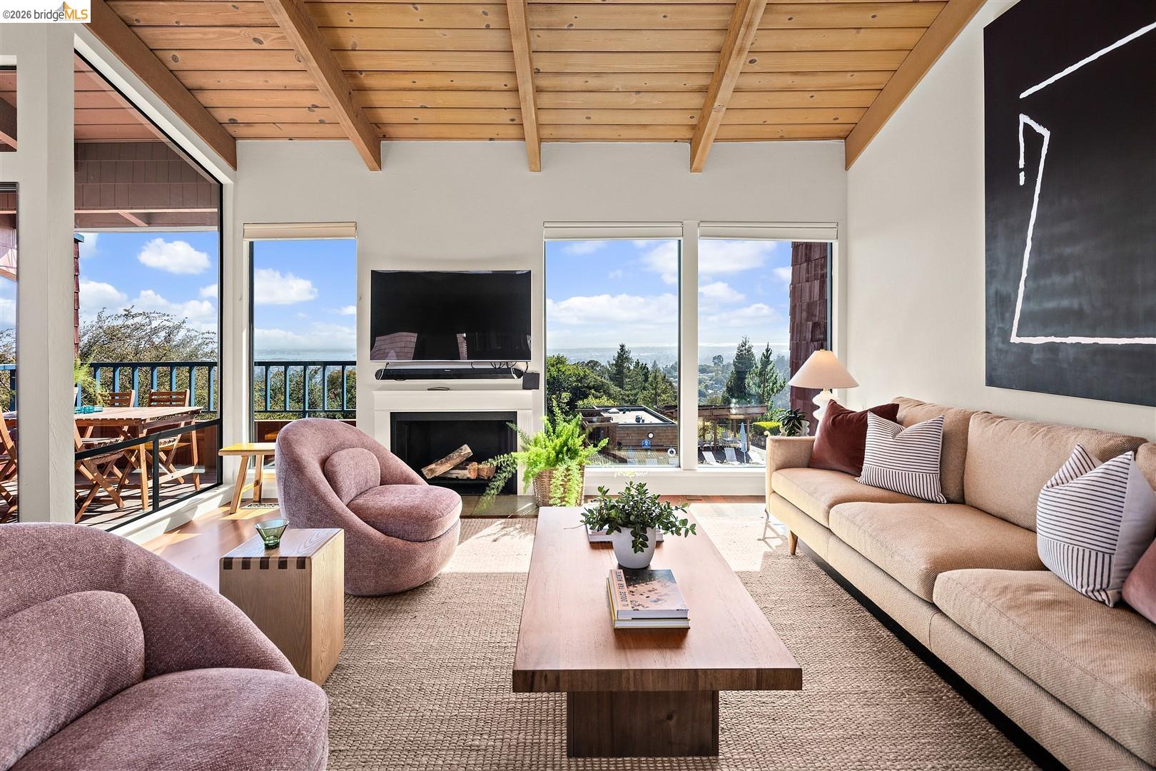 32 Sereno Circle