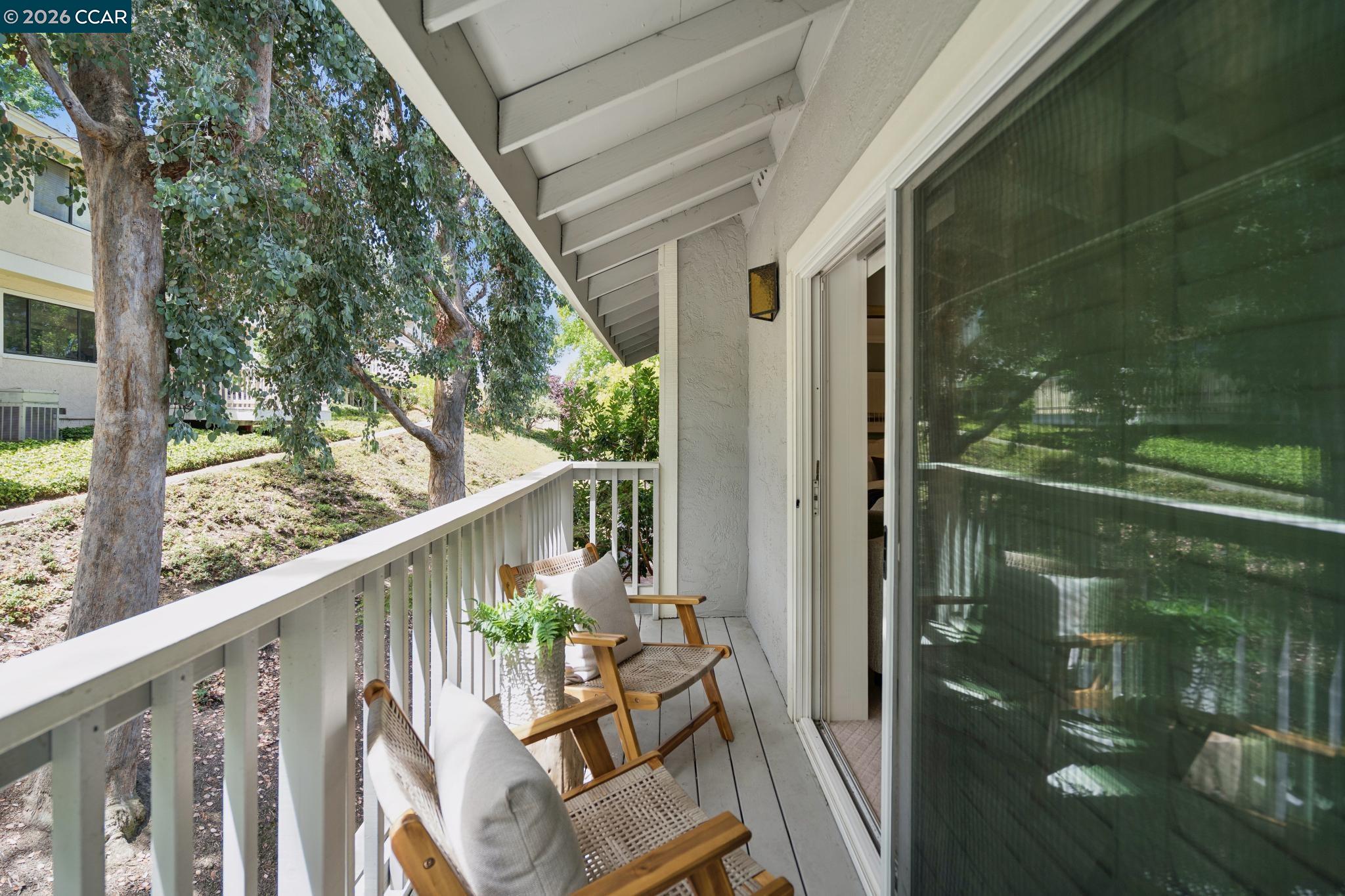 1560 Pyrenees Pl