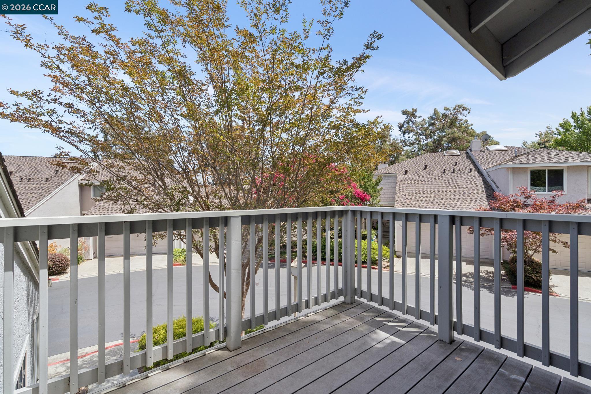 1560 Pyrenees Pl
