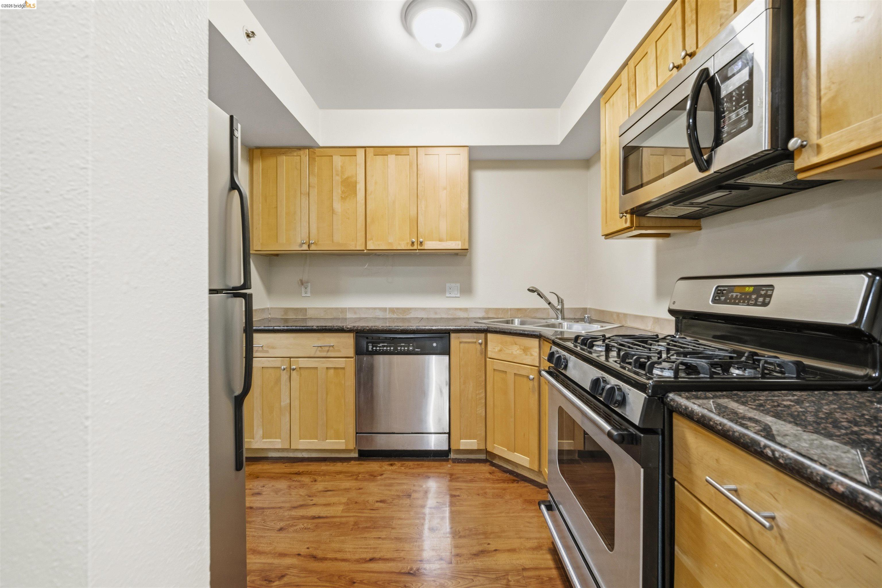 425 28th Street # 101B