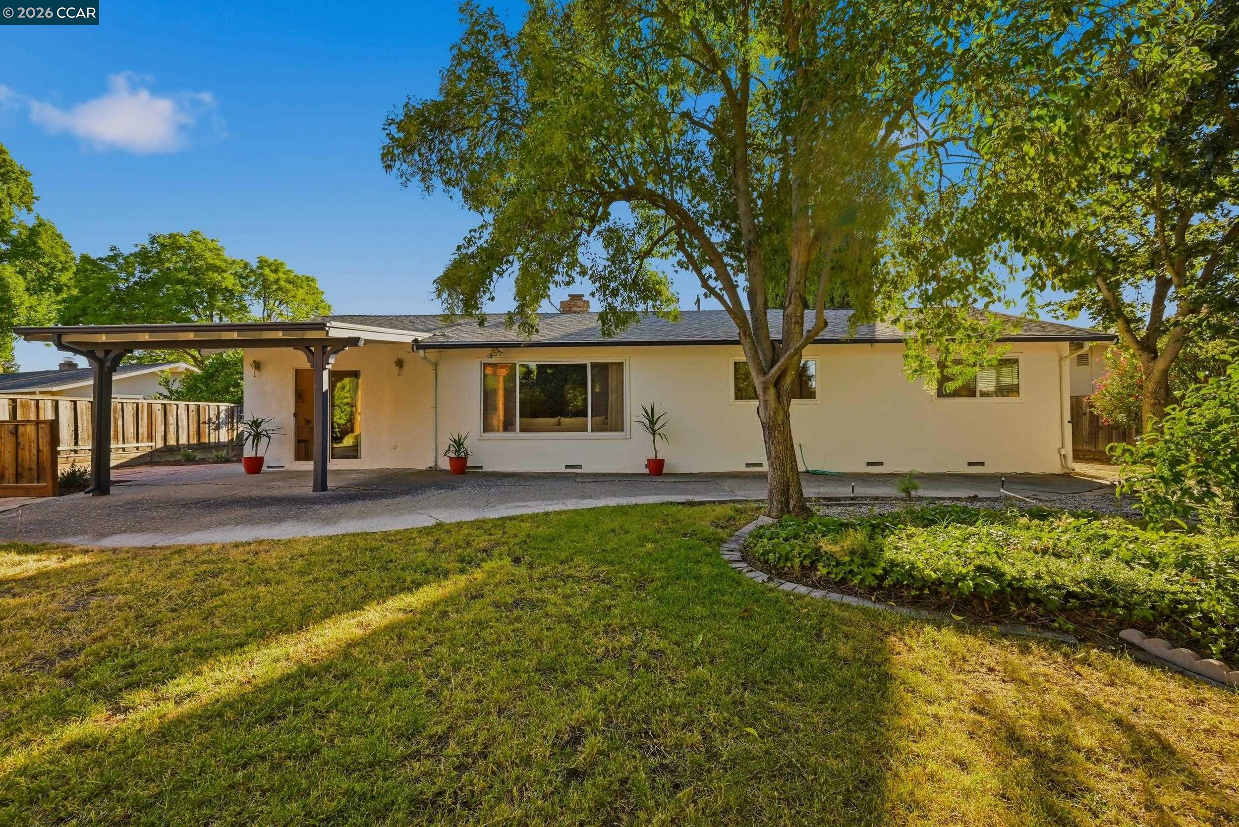 433 Le Jean Way