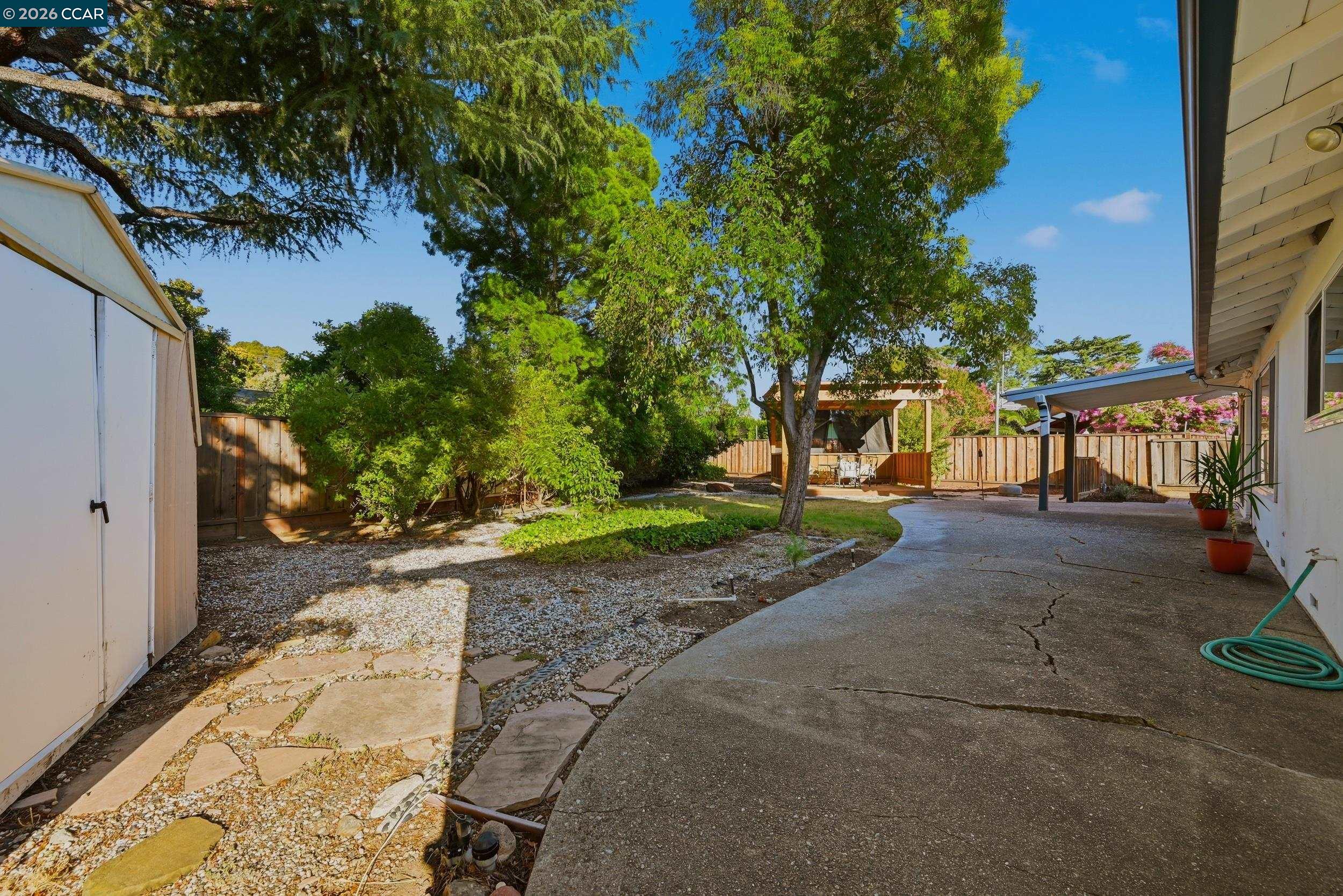 433 Le Jean Way