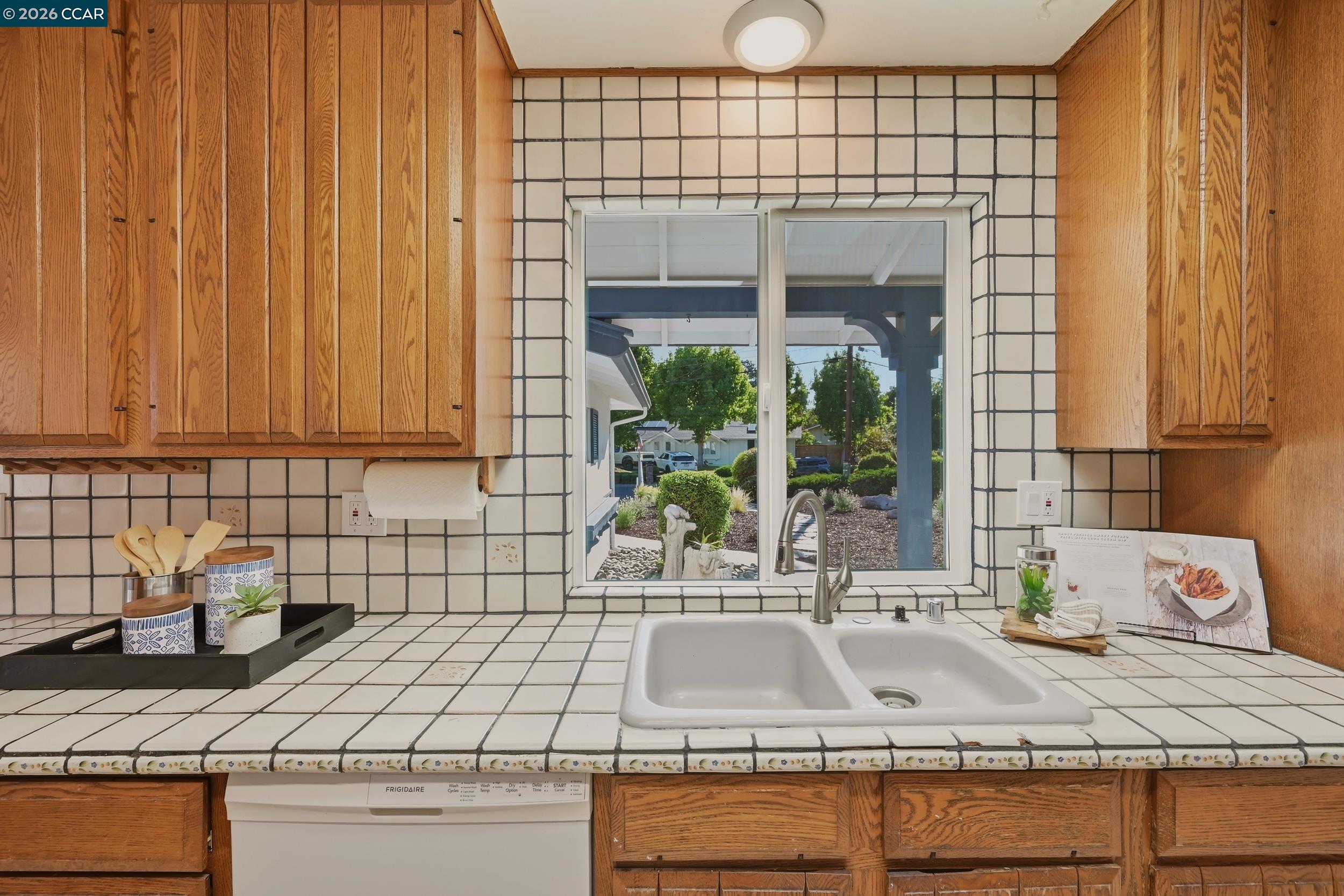 433 Le Jean Way