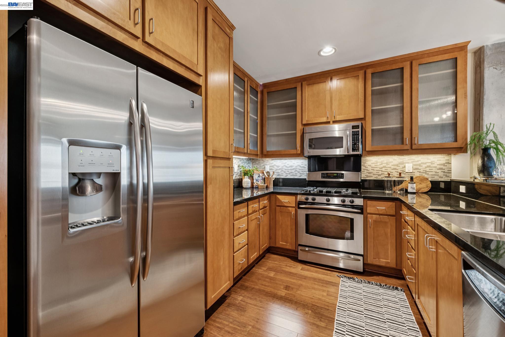 428 Alice St # 533