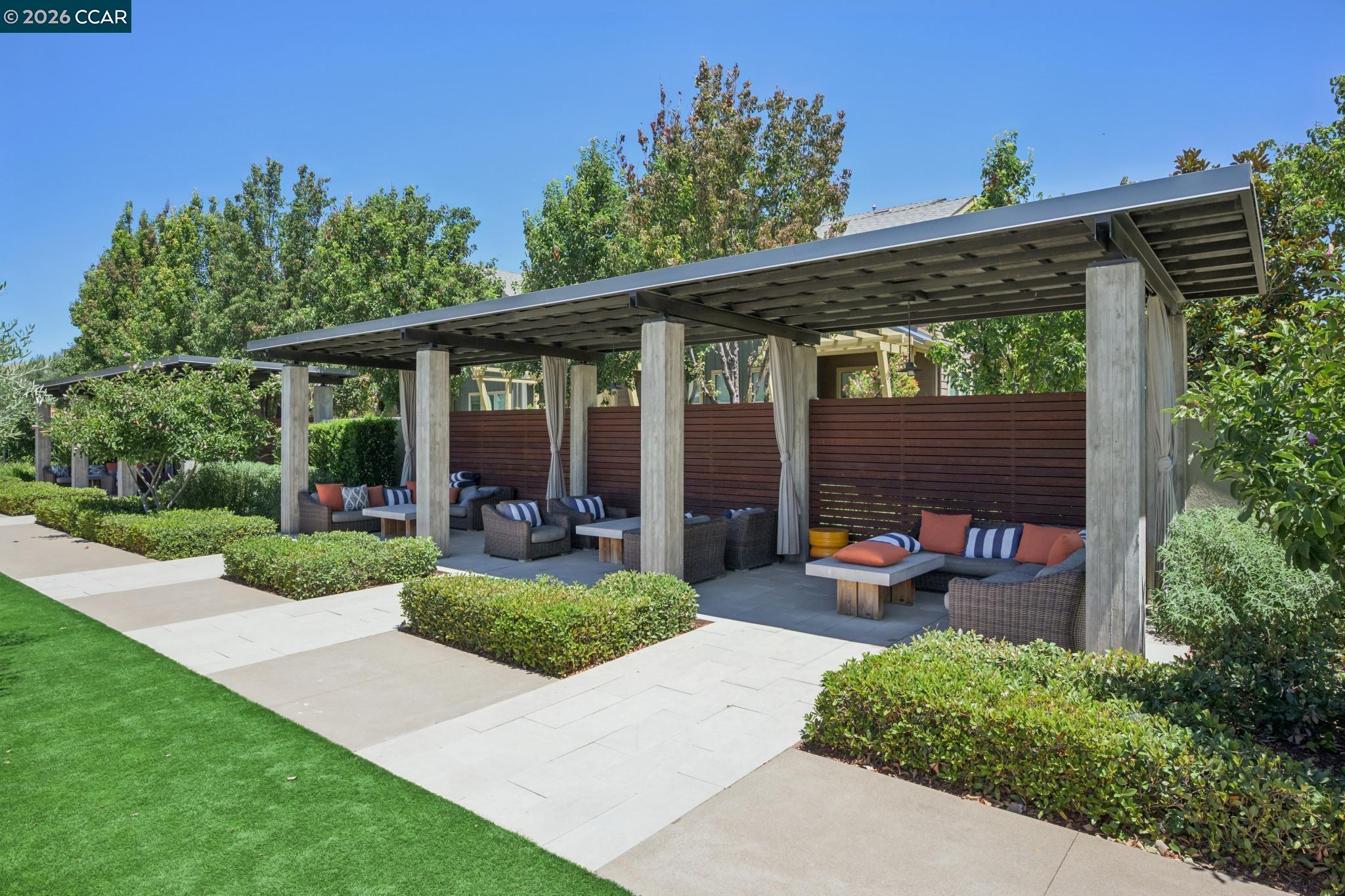 418 Persimmon Cmn # 2