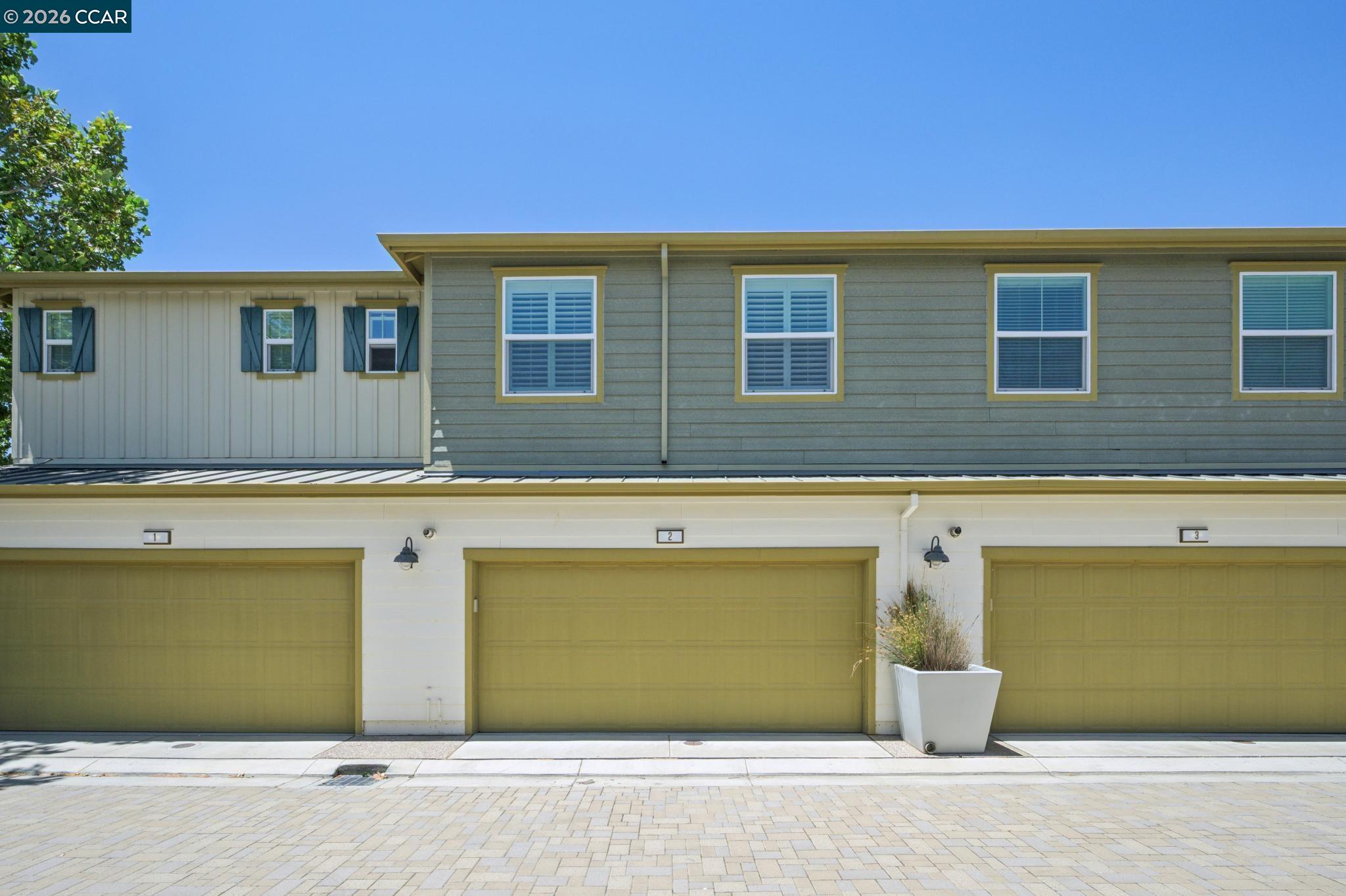 418 Persimmon Cmn # 2