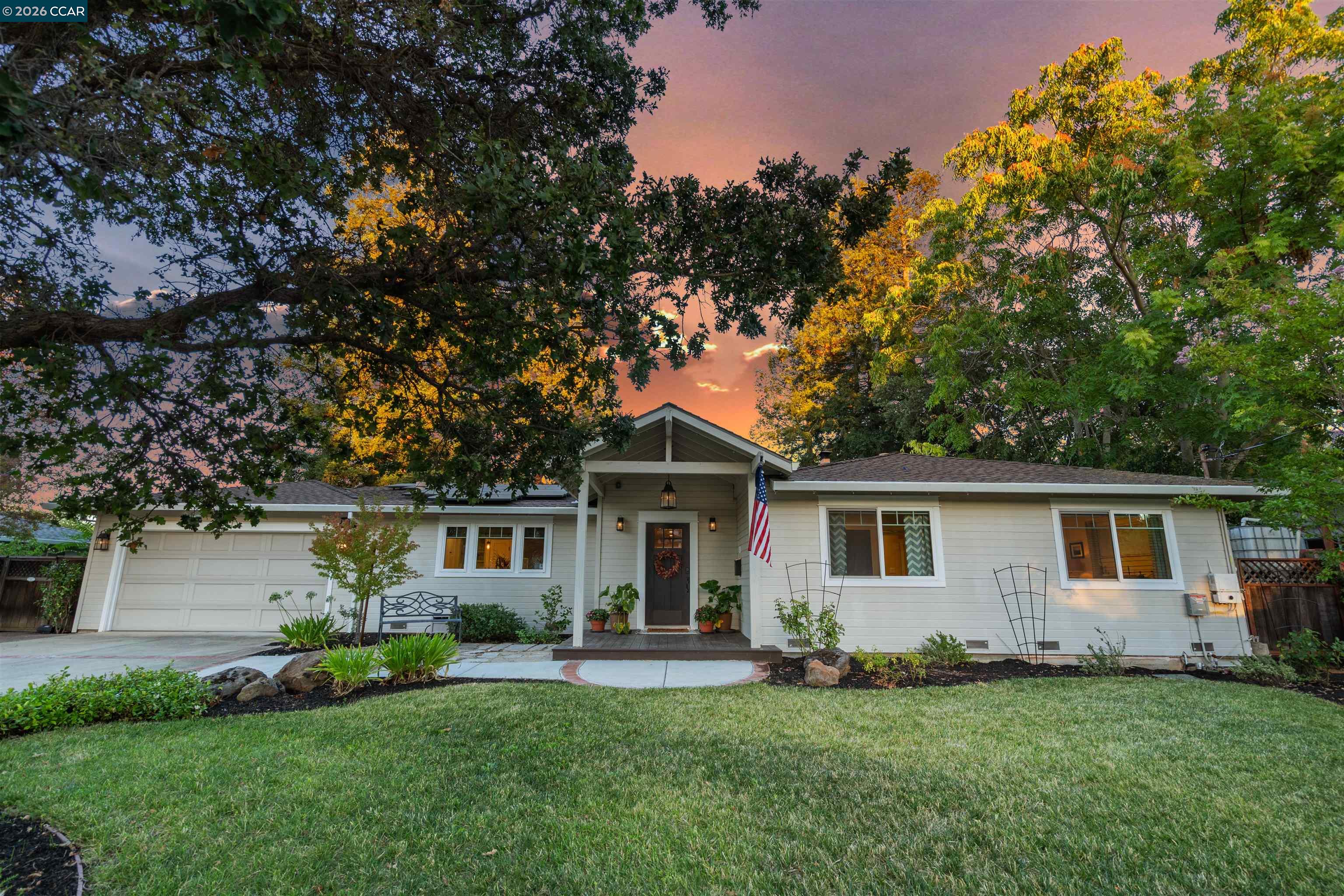 1224 Davis Ave