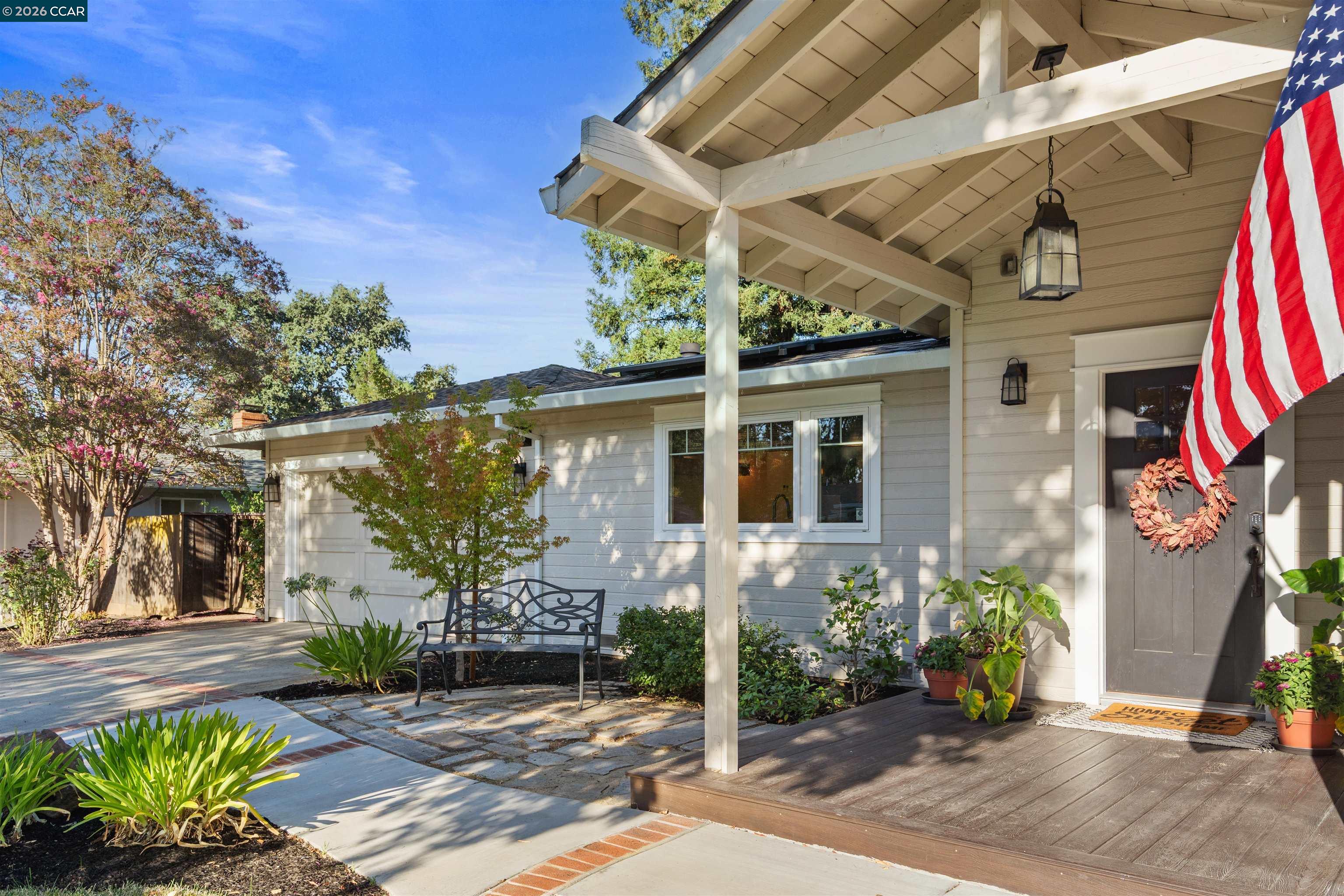 1224 Davis Ave