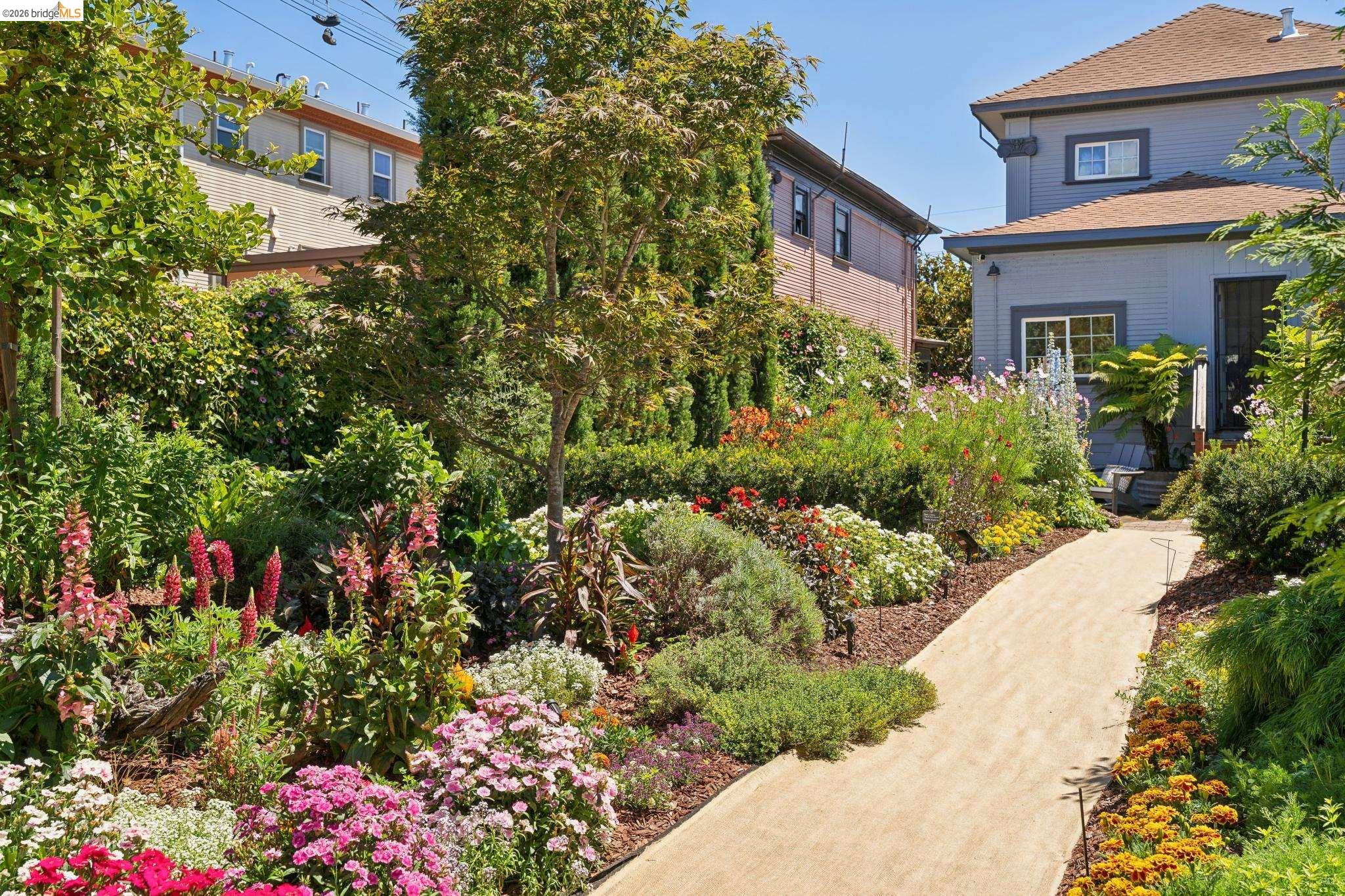 688 31St St
