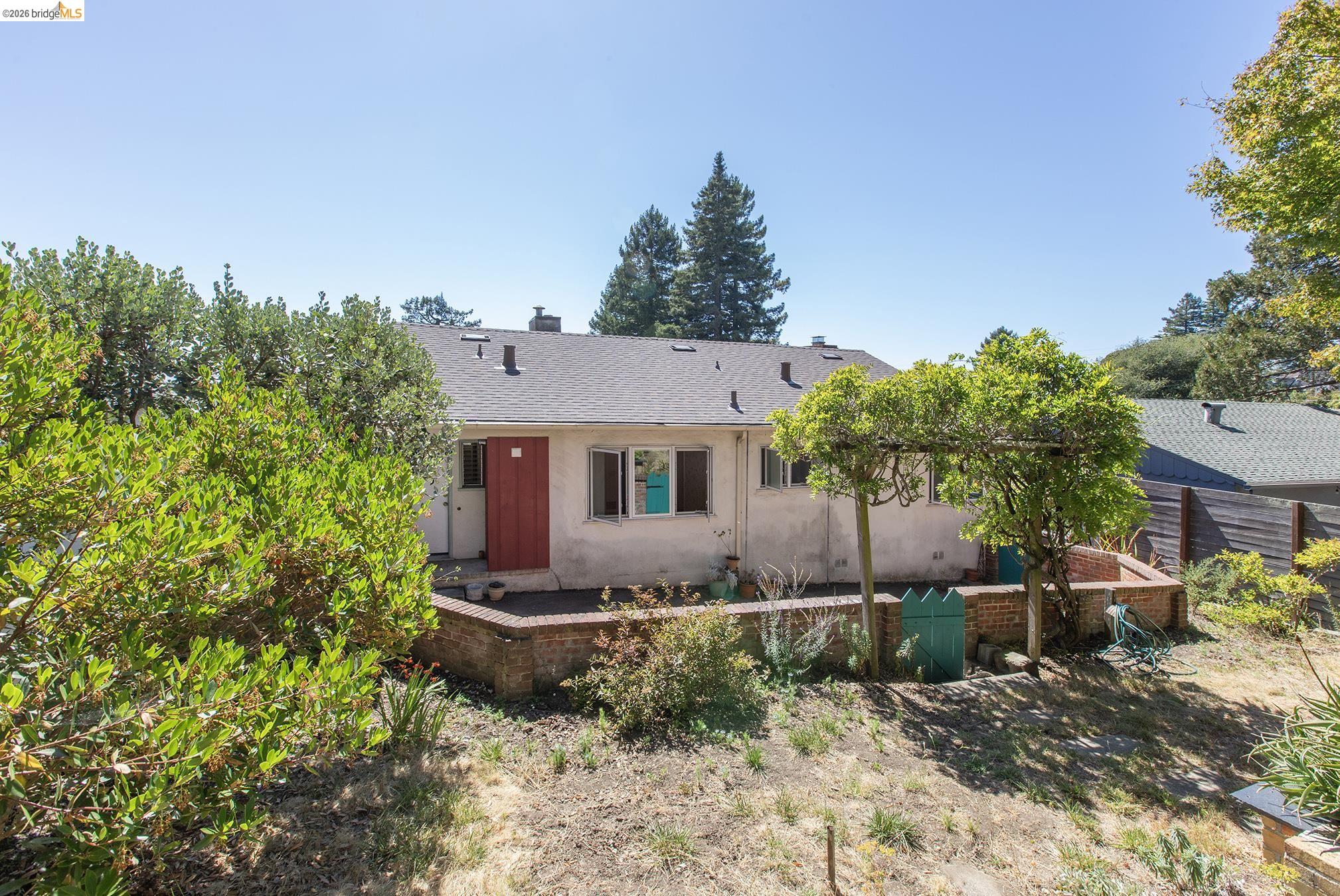 1023 Keeler