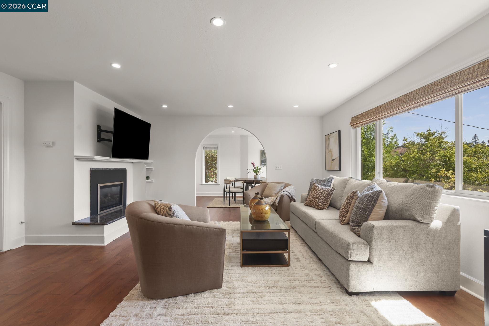 10 Darnby Ct