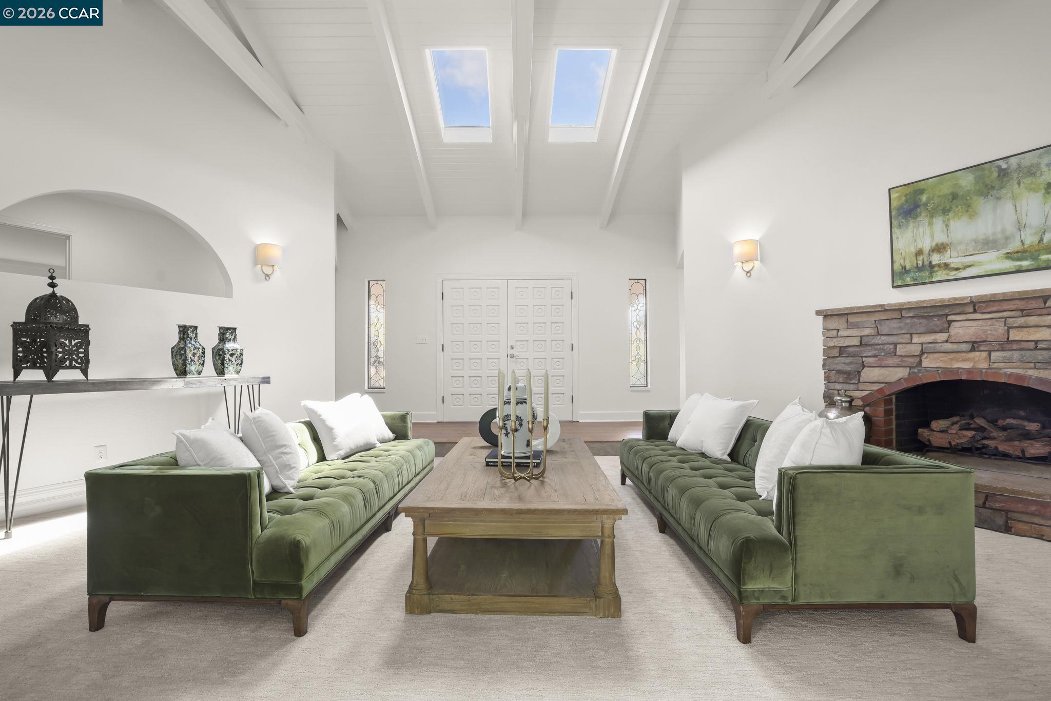 10 Darnby Ct