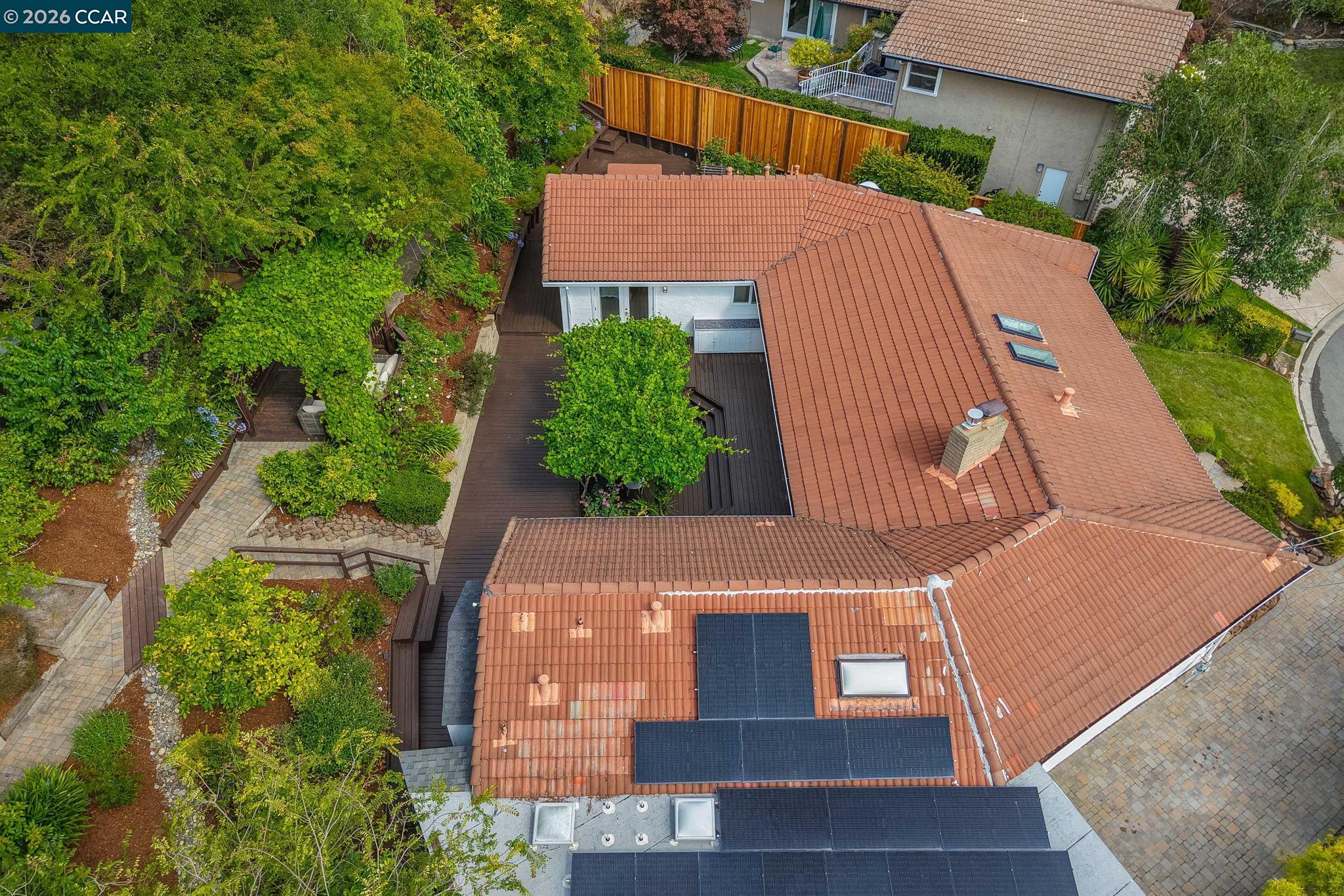 10 Darnby Ct