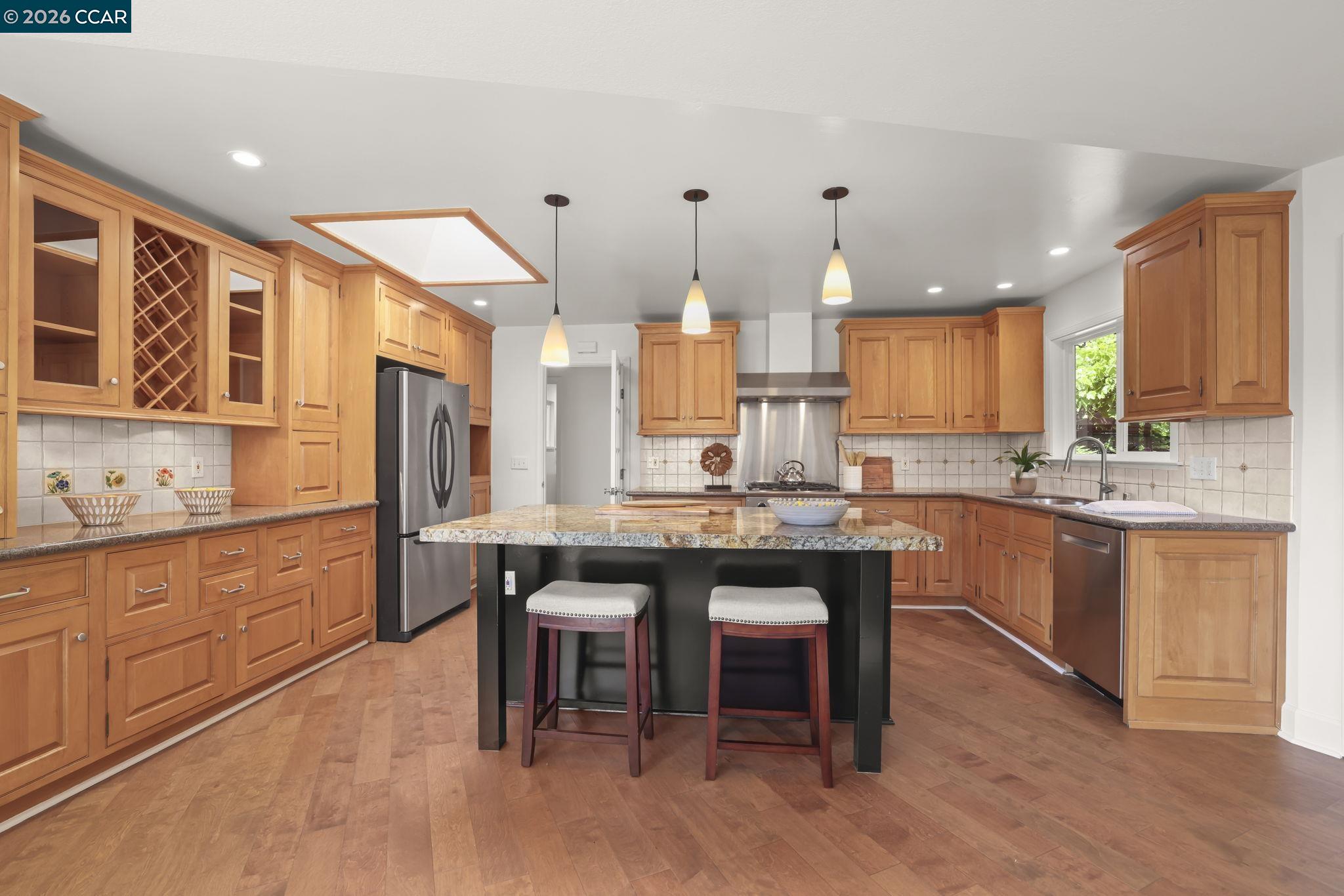 10 Darnby Ct