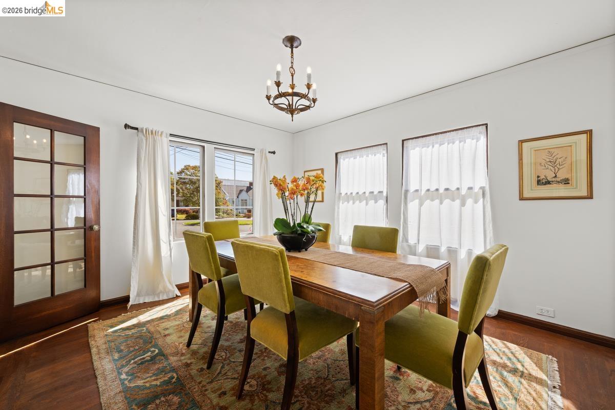 5801 S Picardy