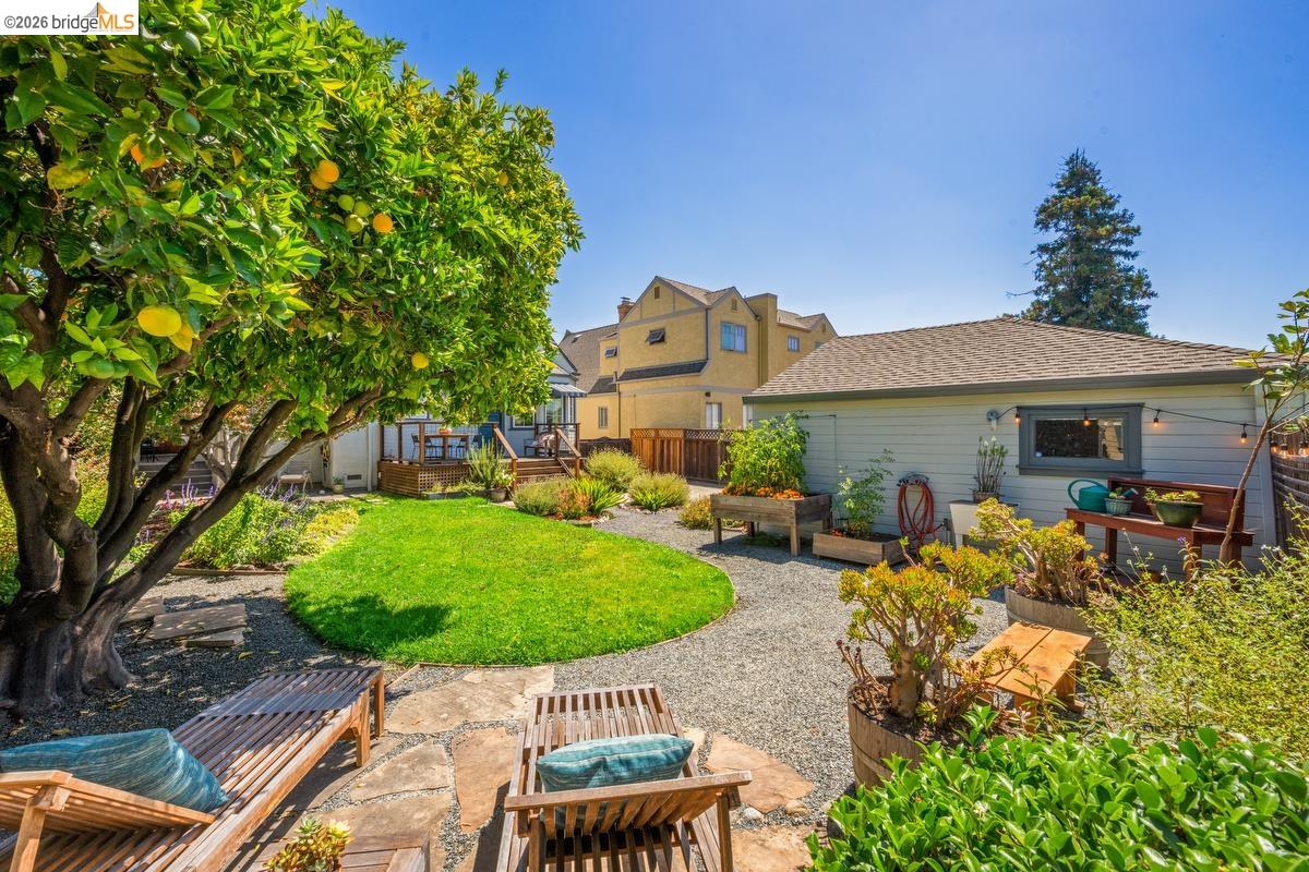 5801 S Picardy