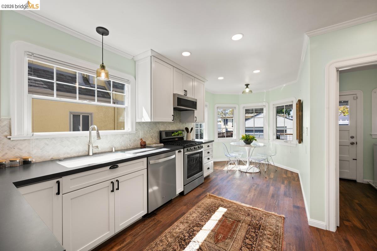 5801 S Picardy