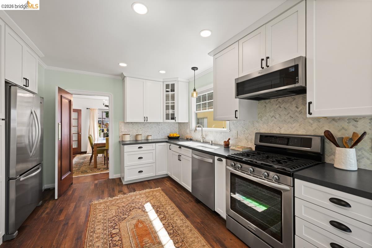 5801 S Picardy