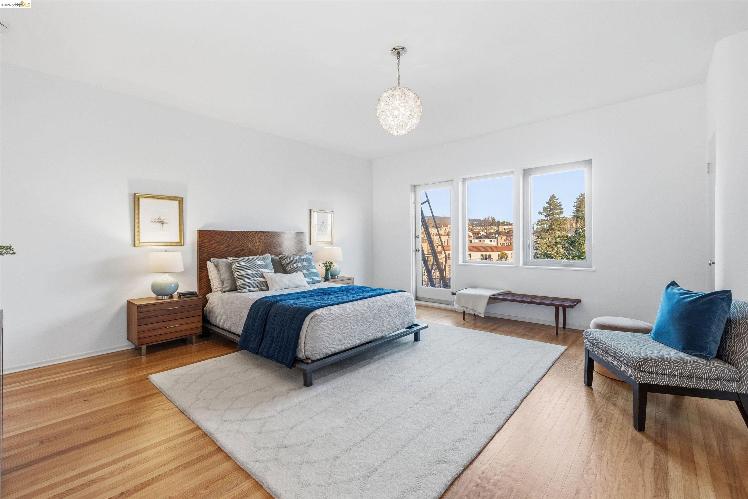 474 Merritt Ave # 7