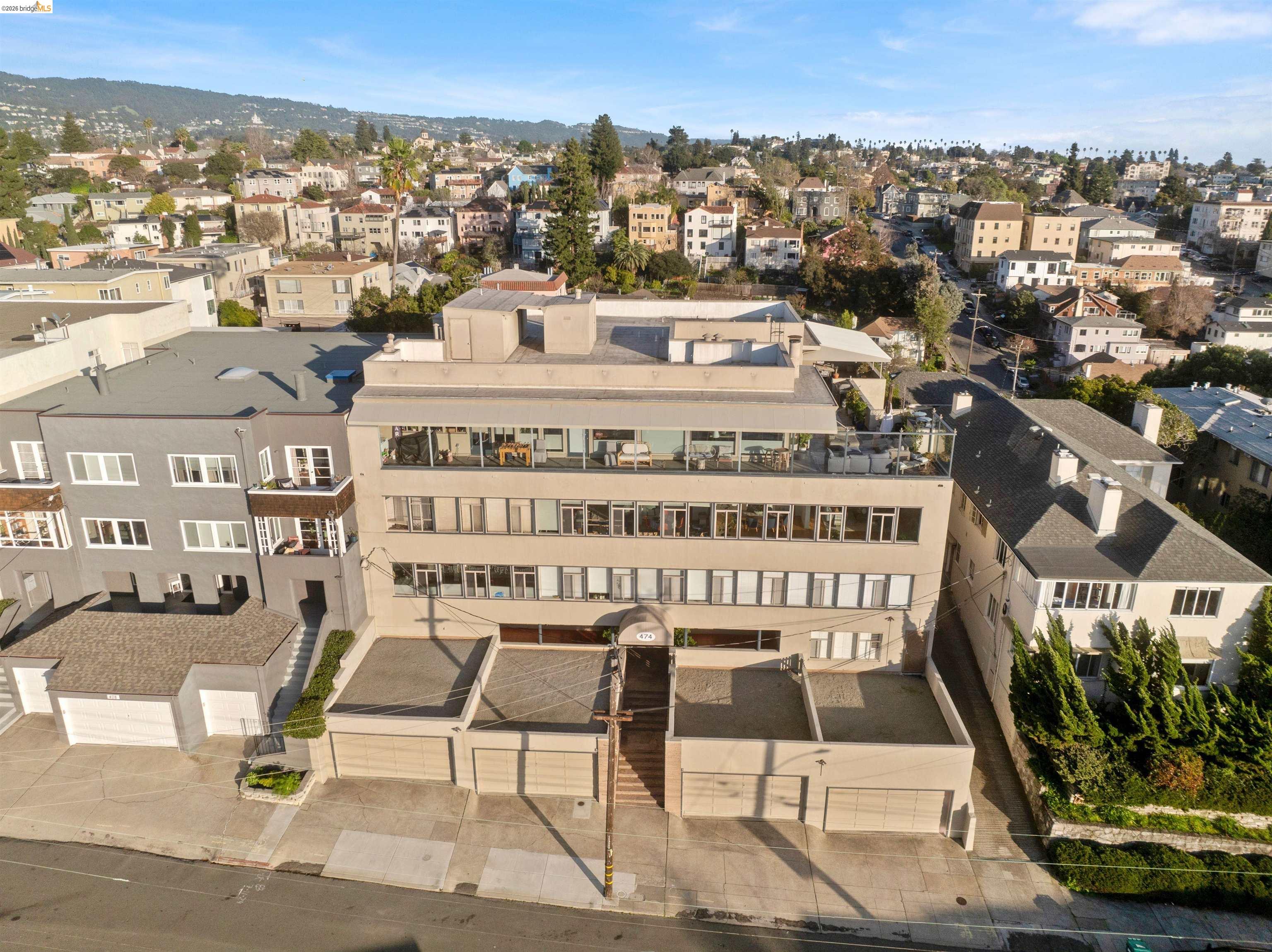 474 Merritt Ave # 7