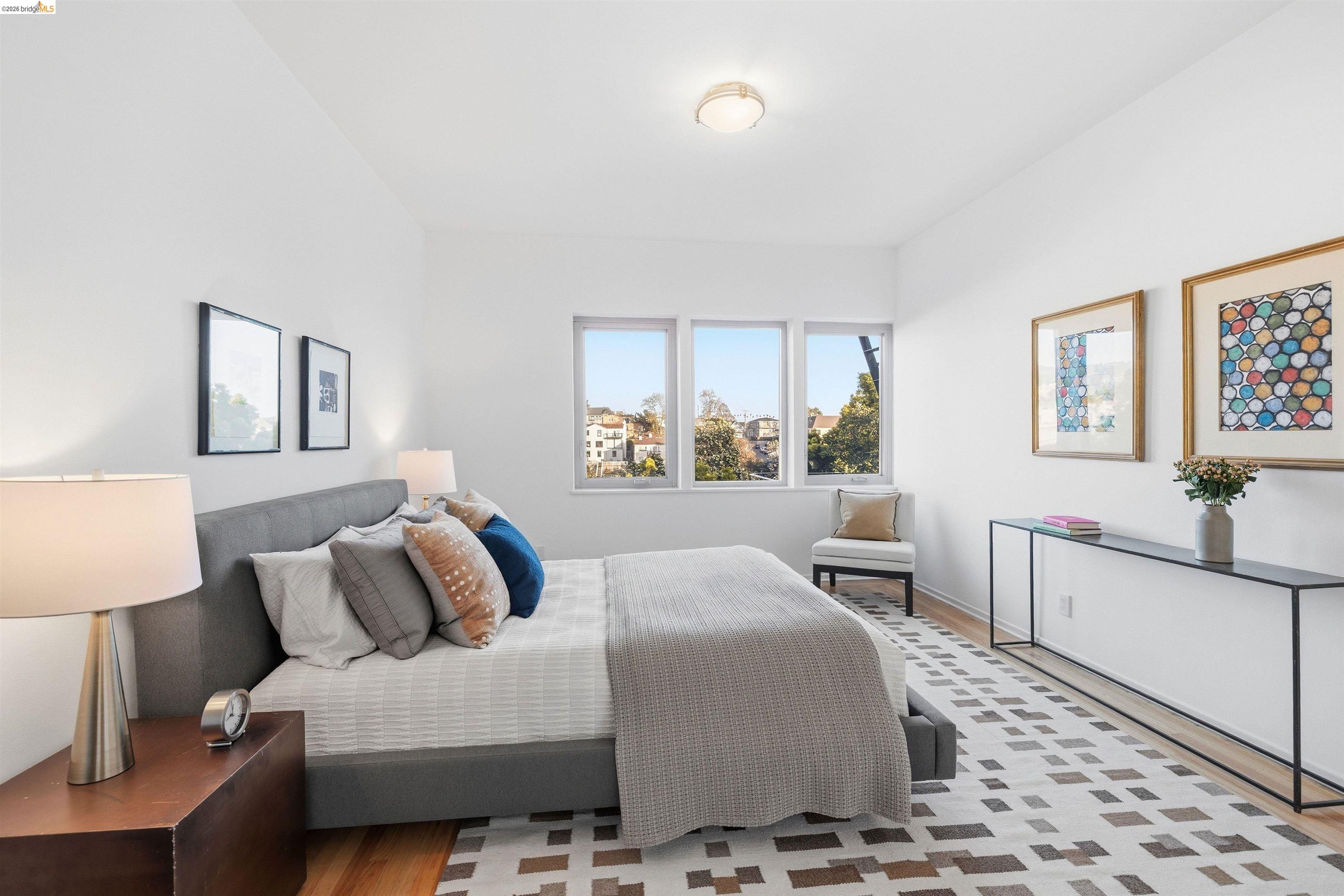 474 Merritt Ave # 7