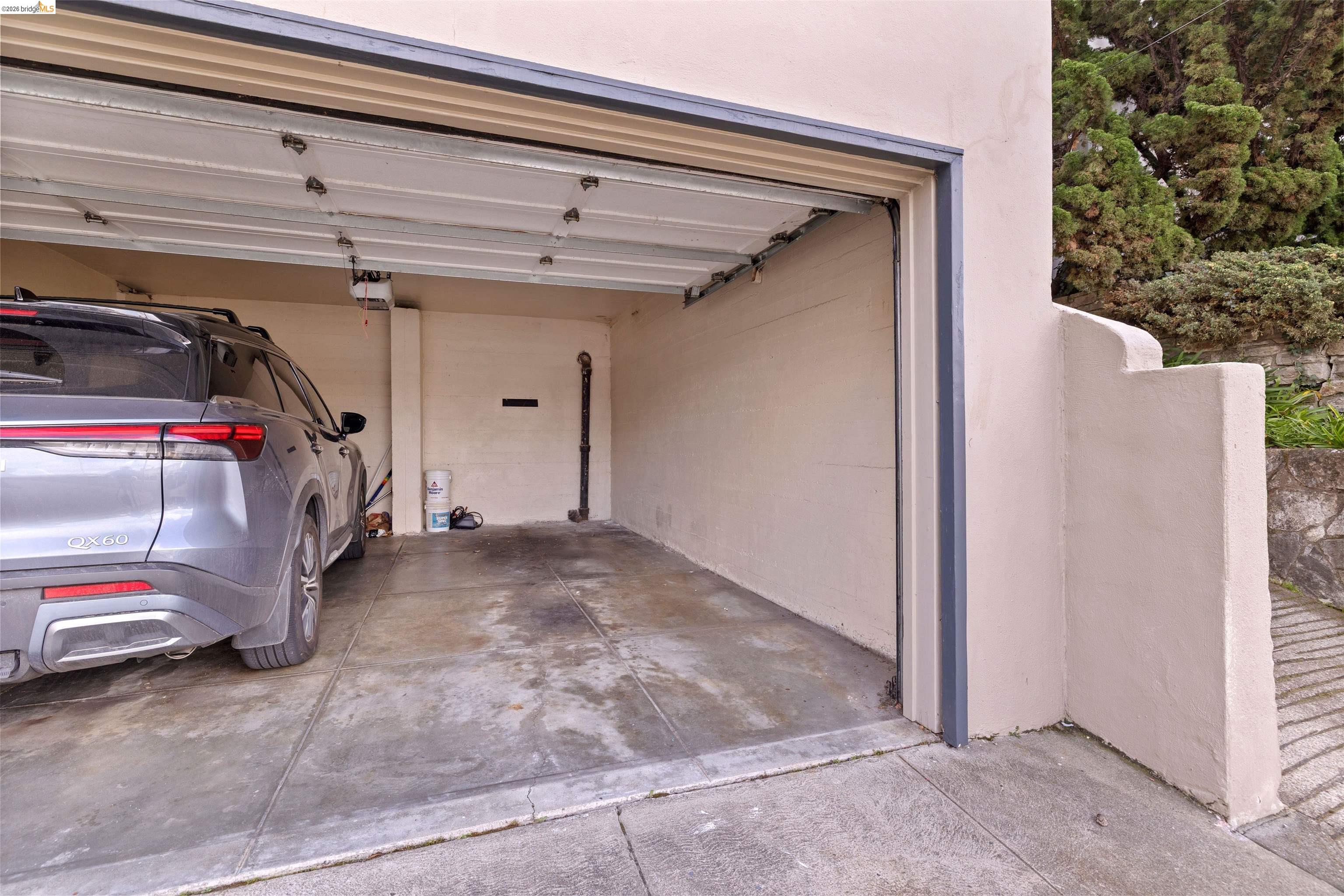 474 Merritt Ave # 7