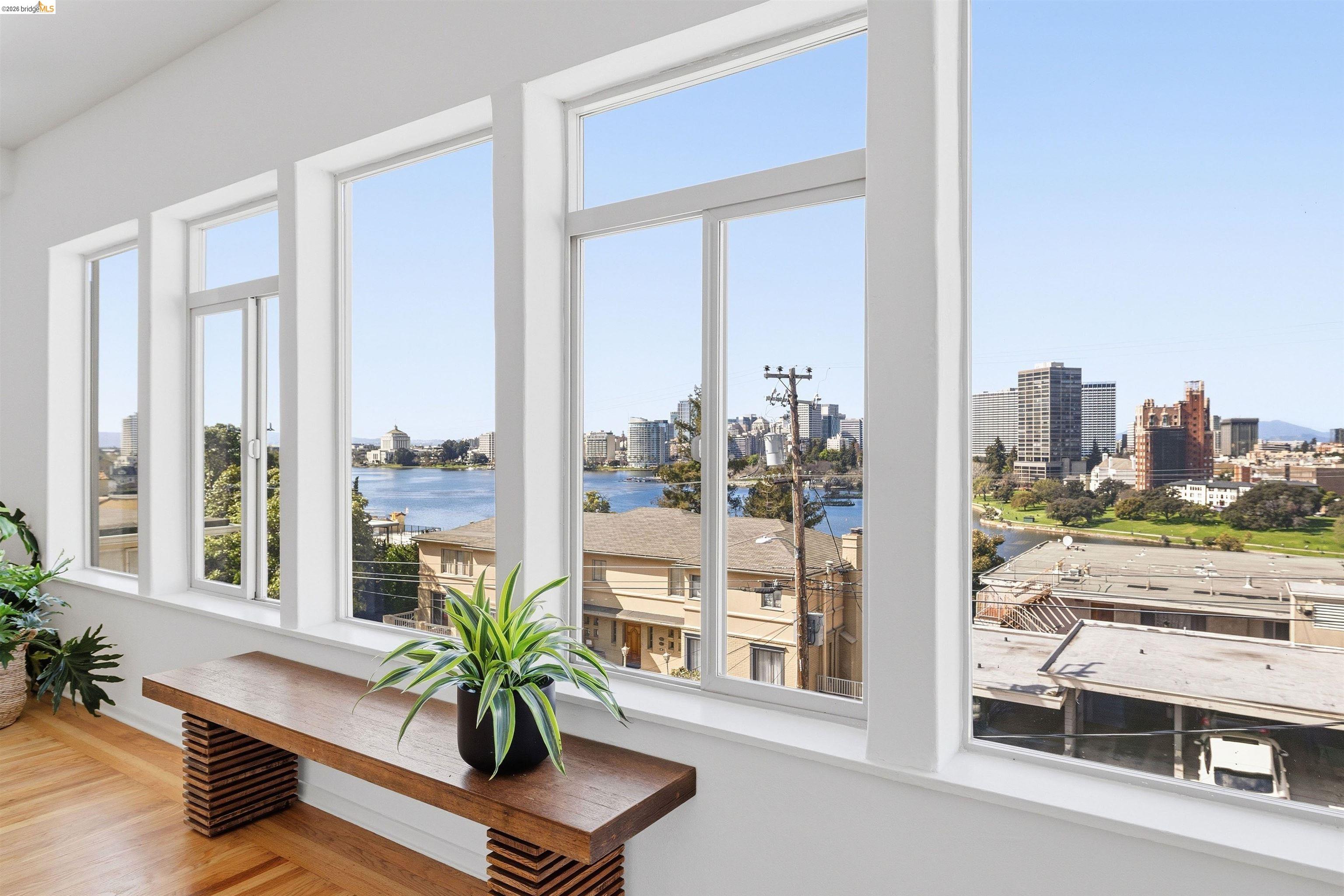 474 Merritt Ave # 7