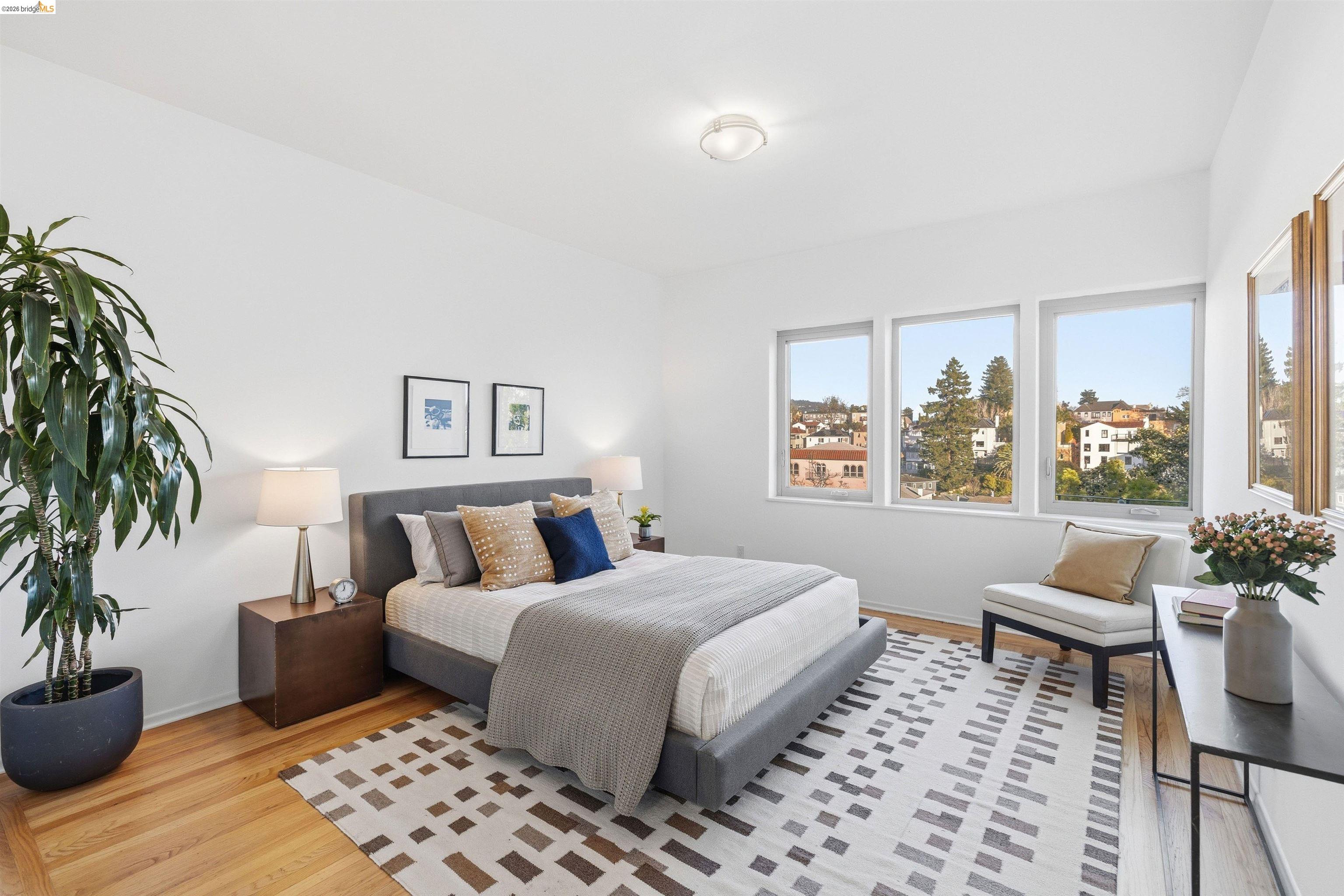 474 Merritt Ave # 7