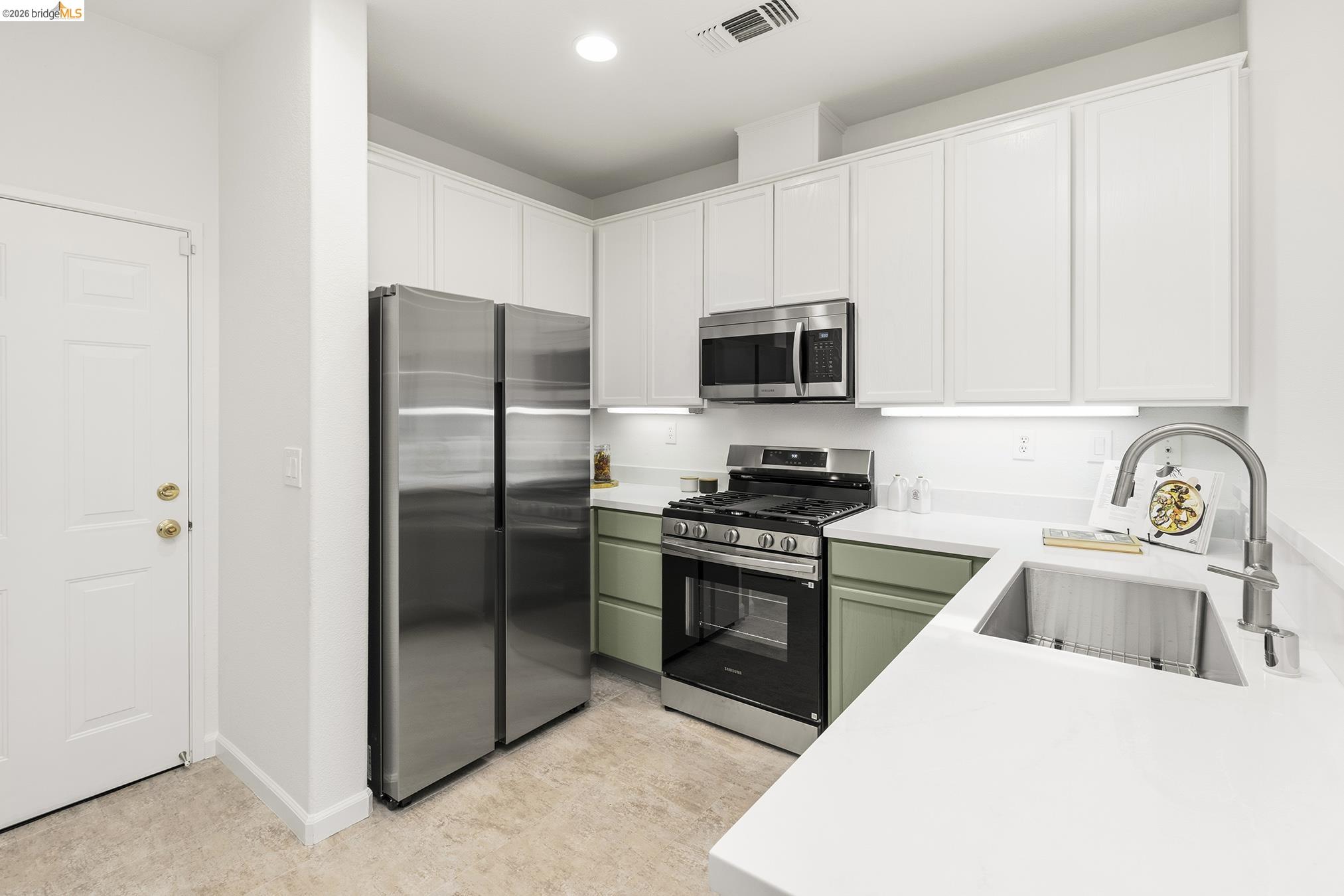 710 City Walk Pl # 1