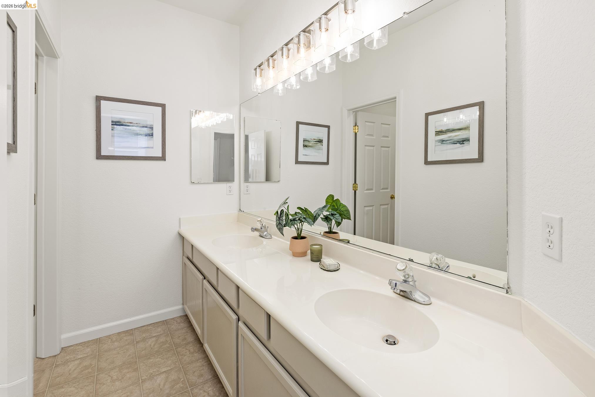 710 City Walk Pl # 1
