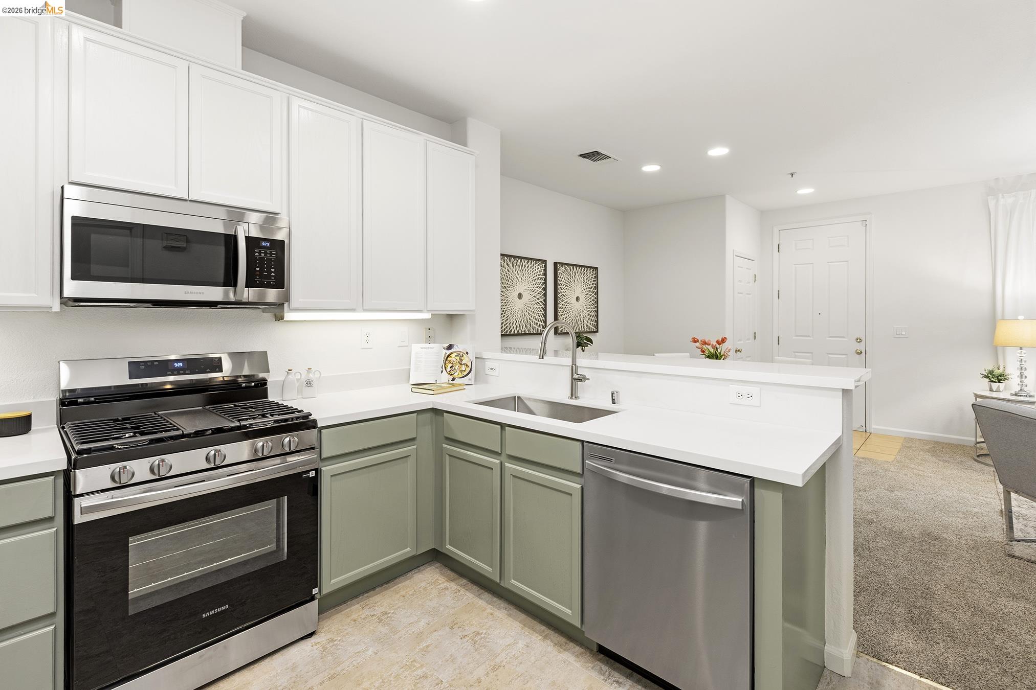 710 City Walk Pl # 1