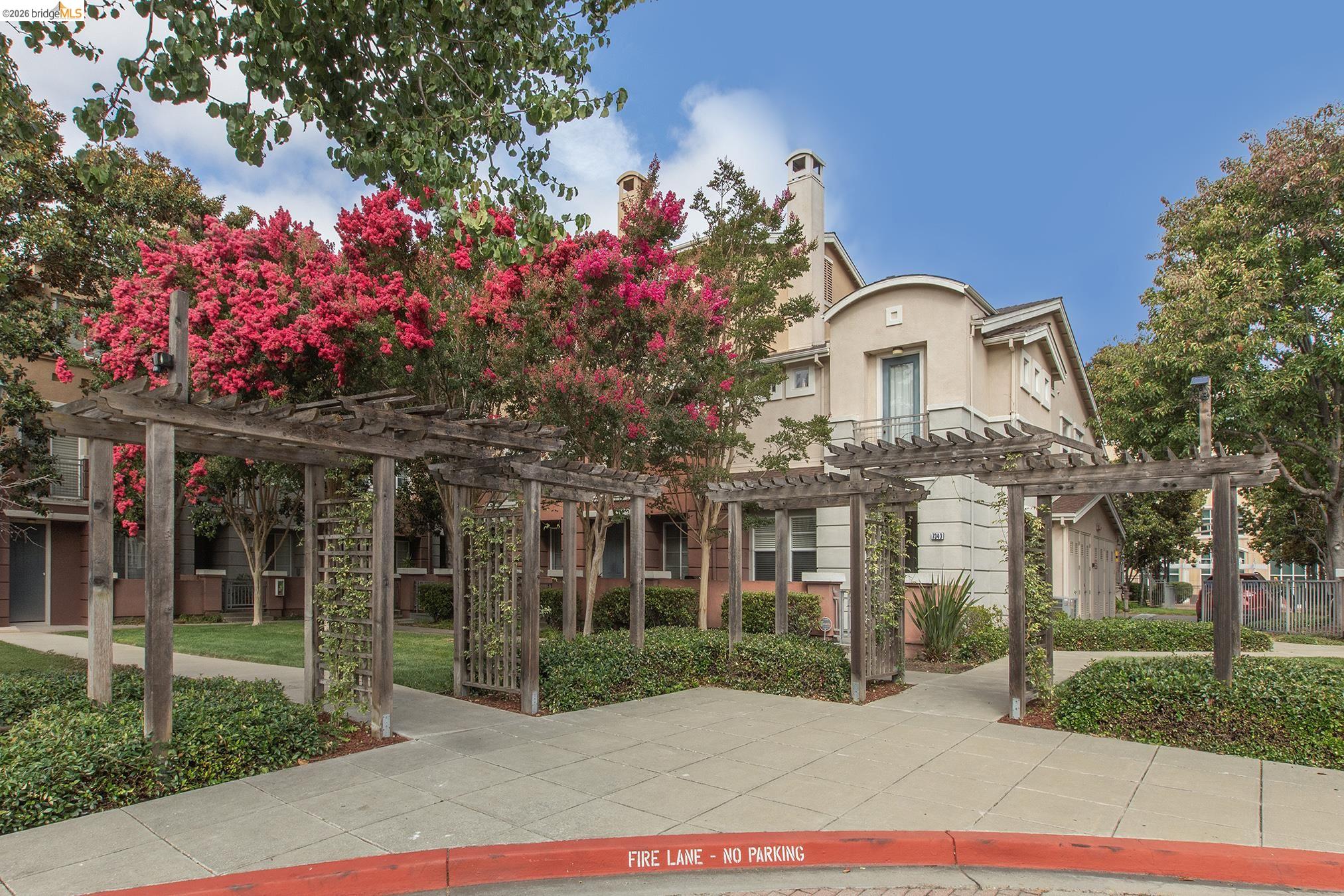 710 City Walk Pl # 1