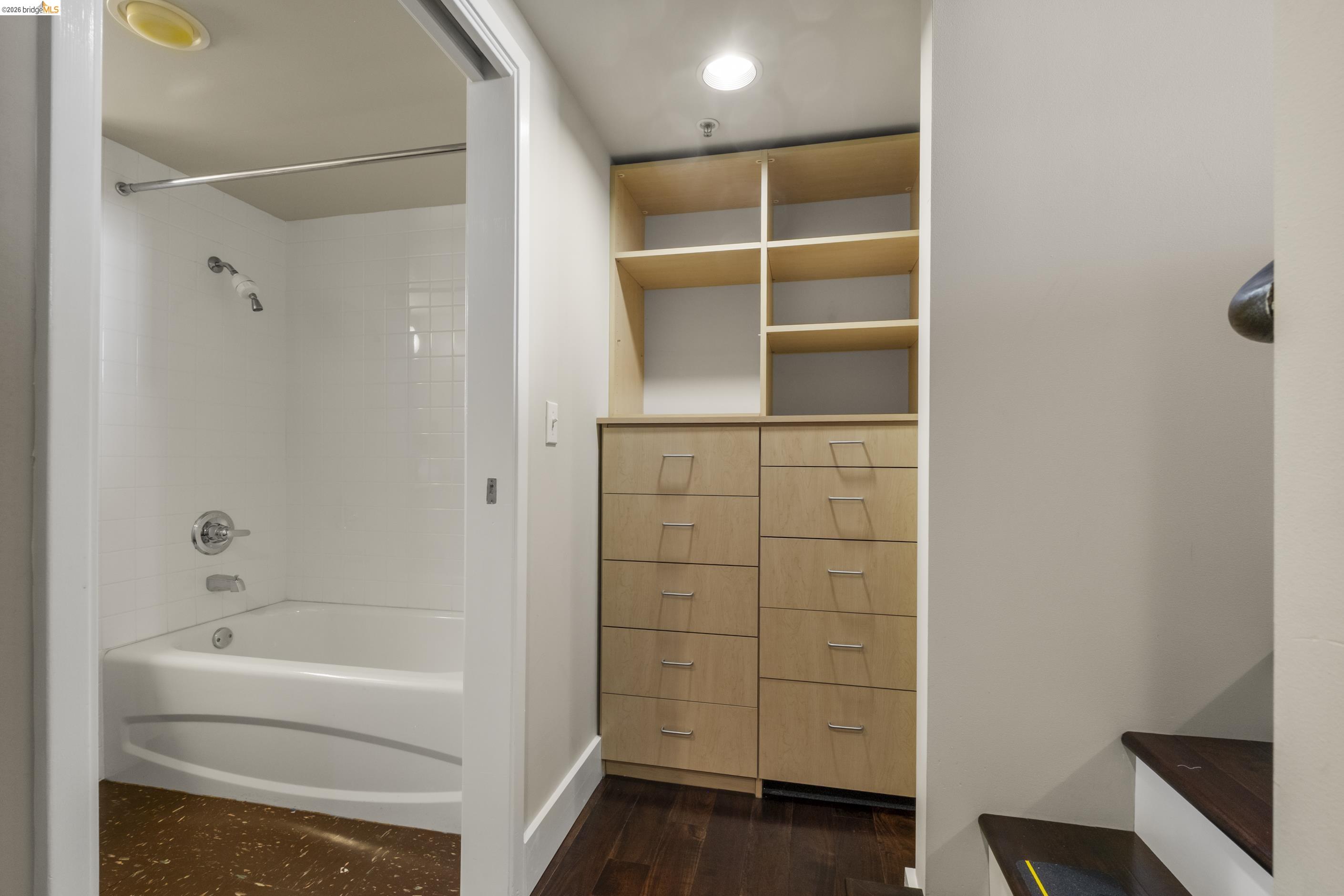 1500 Park Ave # 435