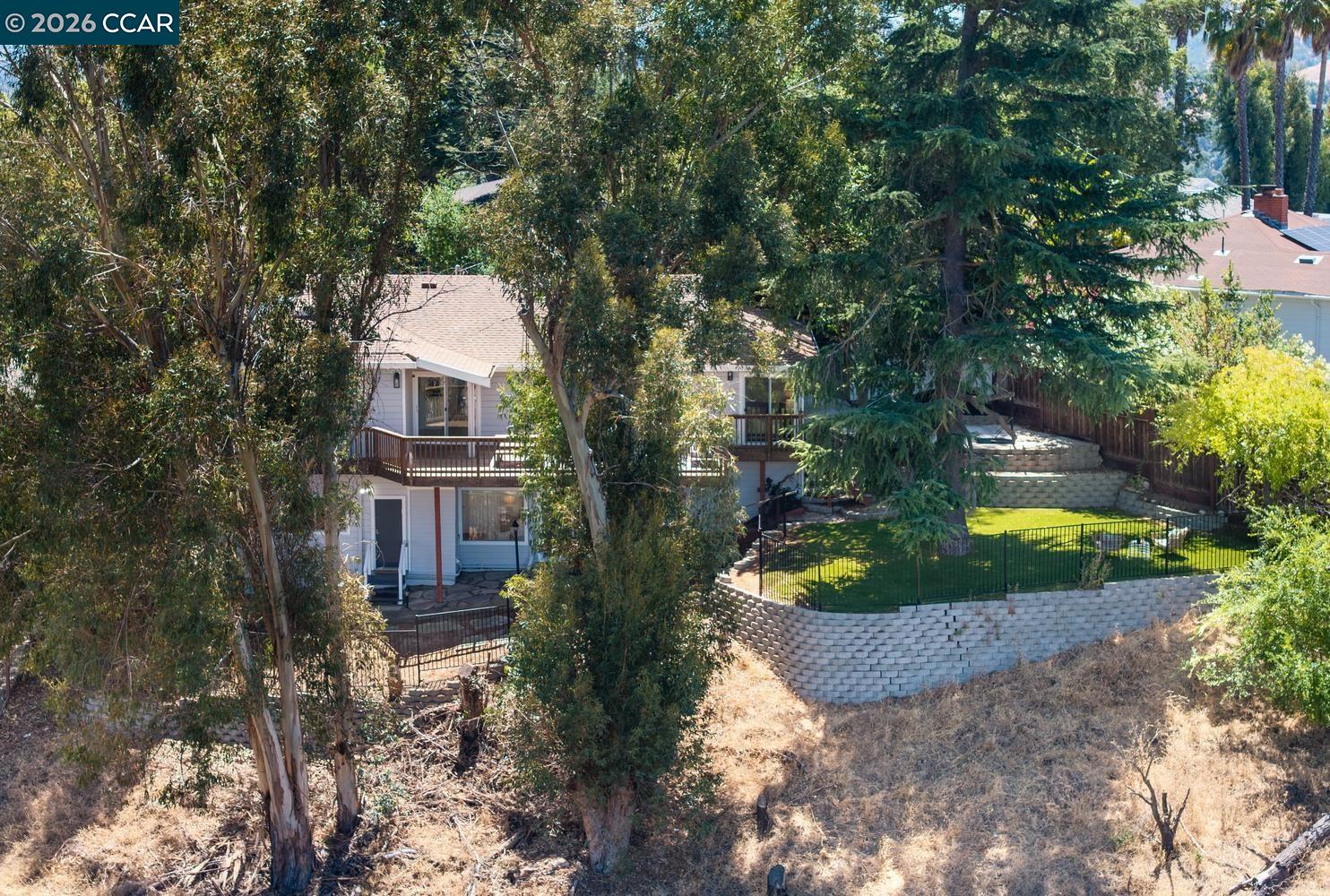 16 Ruth Court