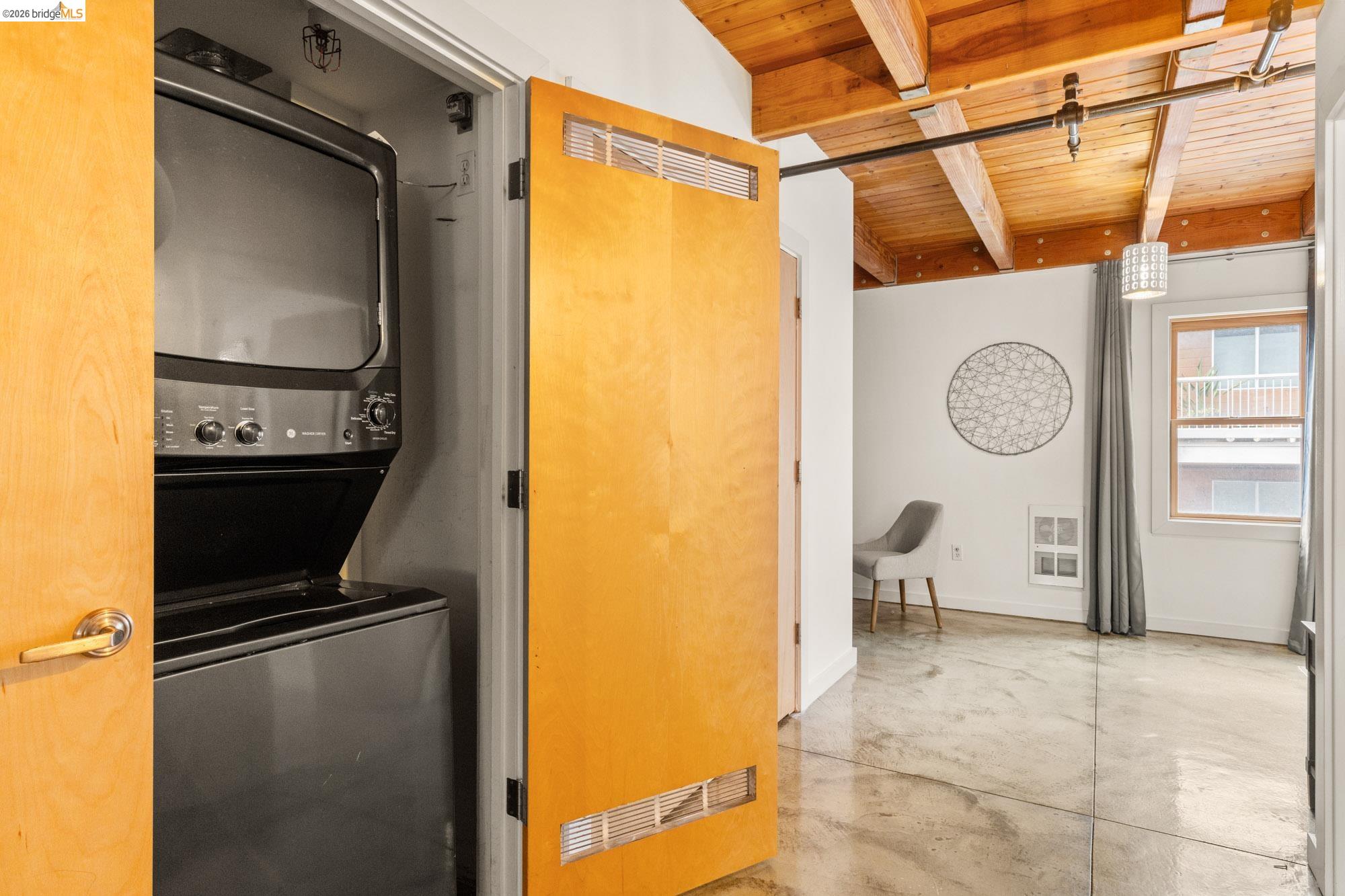 2875 Glascock # 209