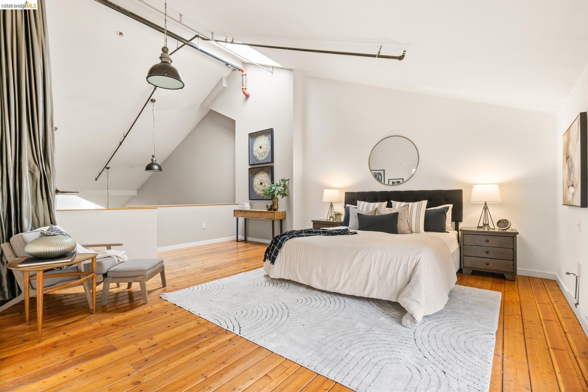 2875 Glascock # 209
