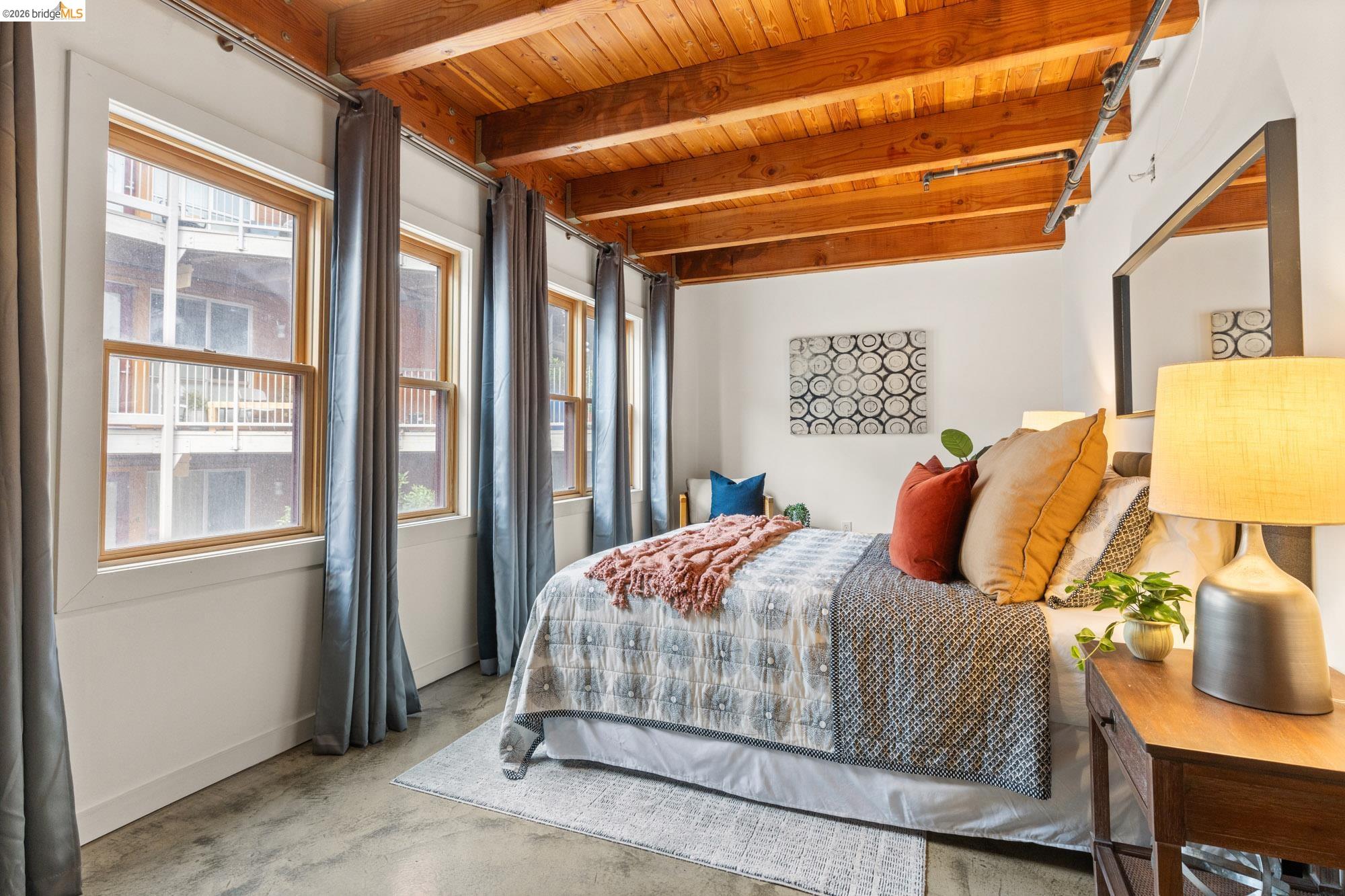2875 Glascock # 209