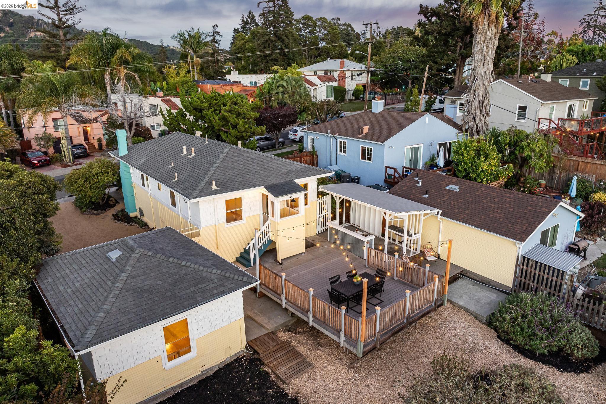 7201 Sunkist Dr