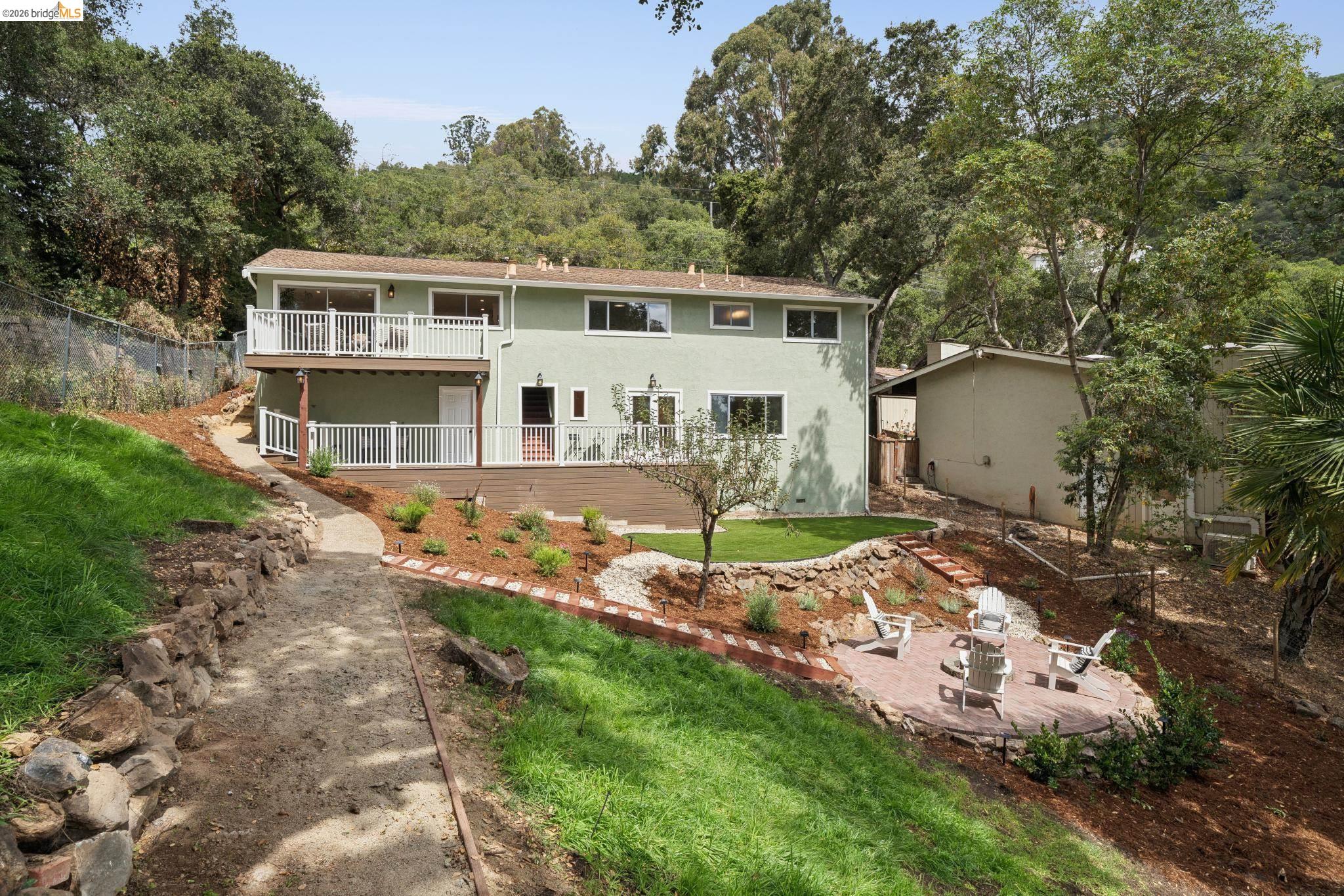 4325 Mountain View