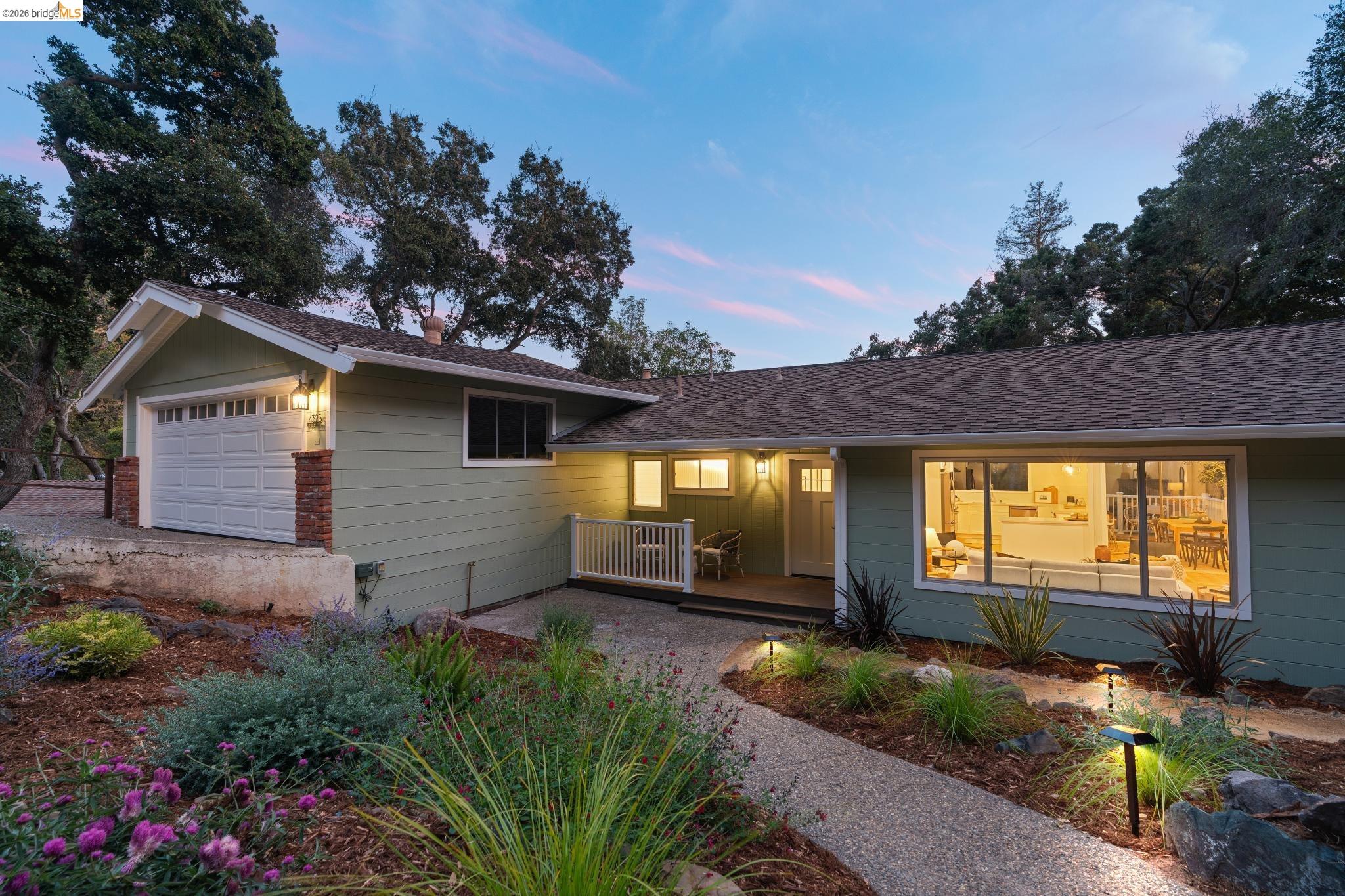 4325 Mountain View
